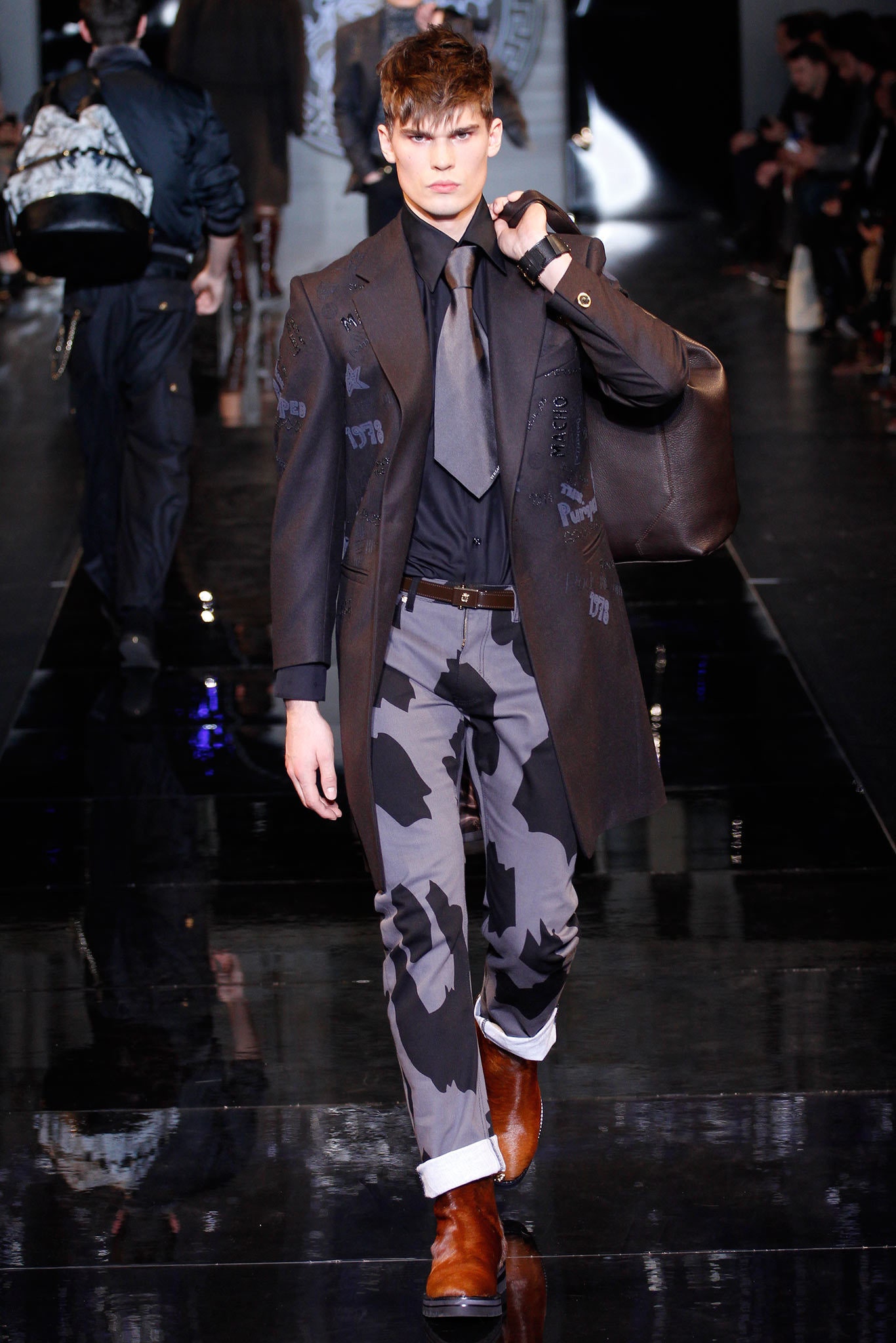 Versace F/W 13 Menswear Look 22