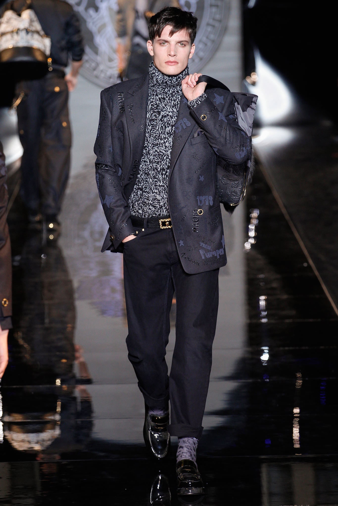 Versace F/W 13 Menswear Look 23