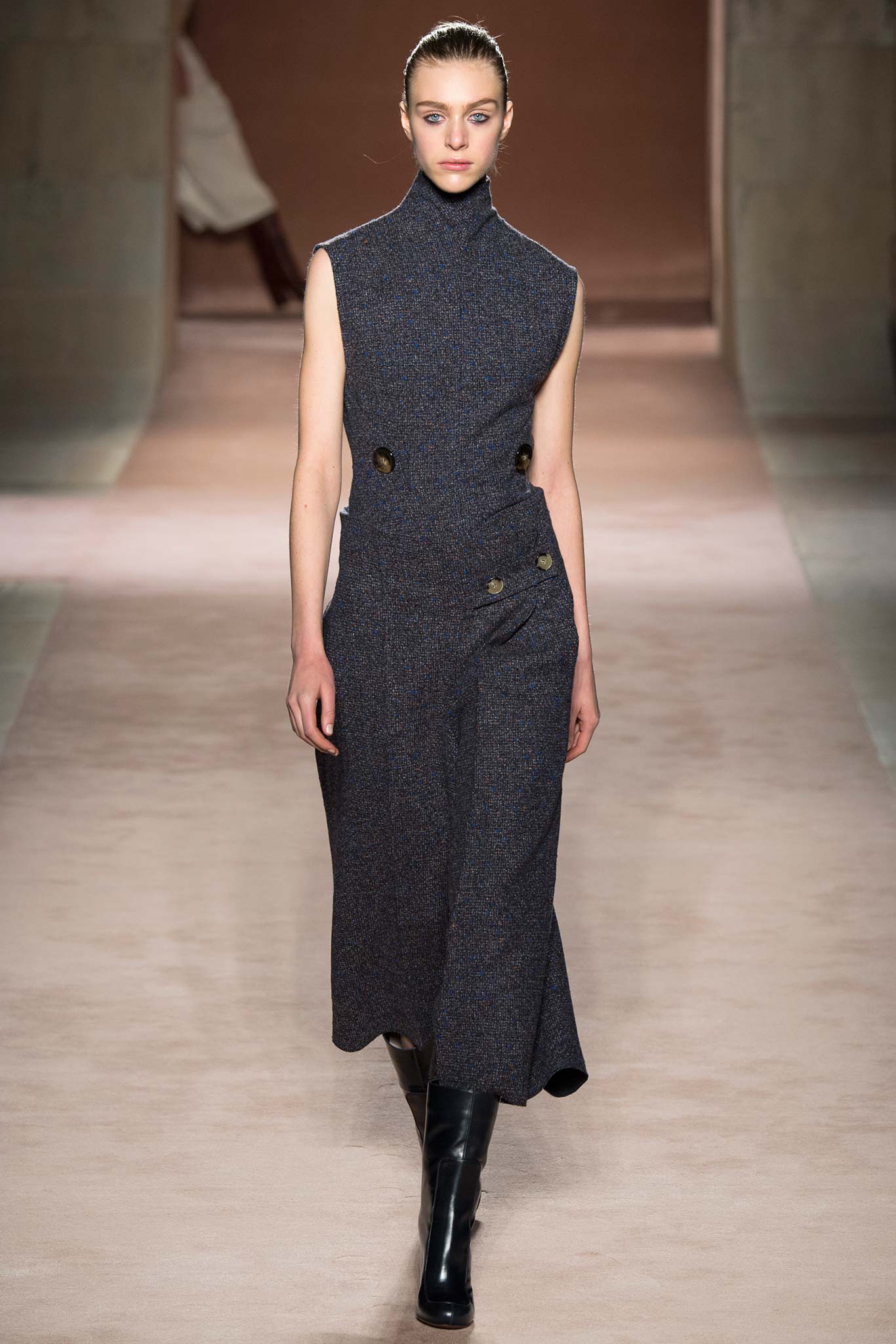 Victoria Beckham F/W 15 Look 7