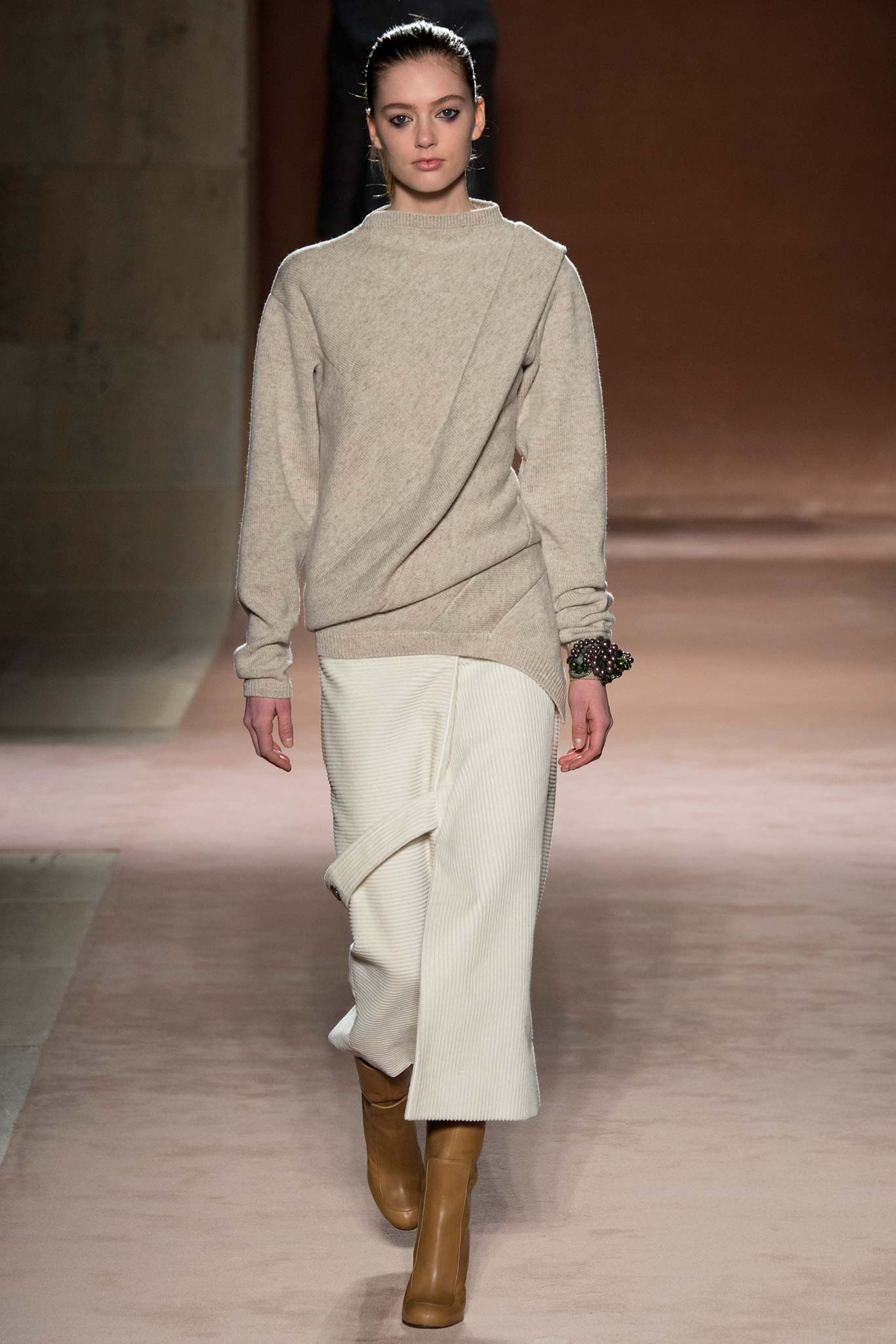 Victoria Beckham F/W 15 Look 9