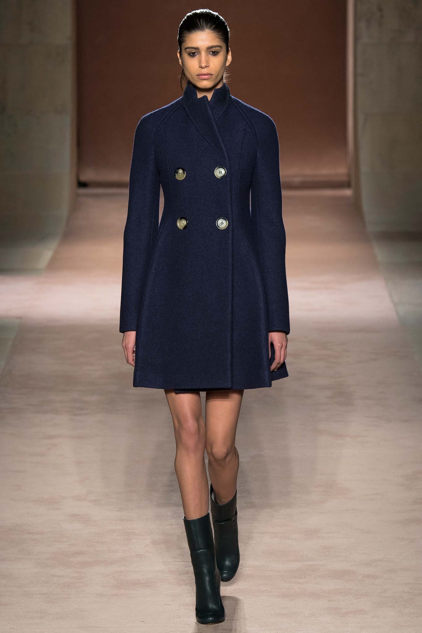 Victoria Beckham F/W 15 Look 22