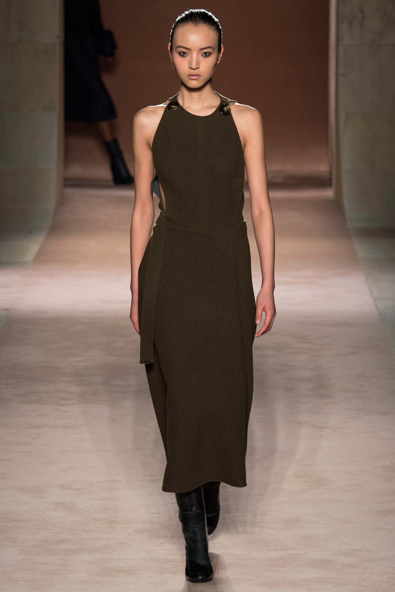 Victoria Beckham F/W 15 Look 23