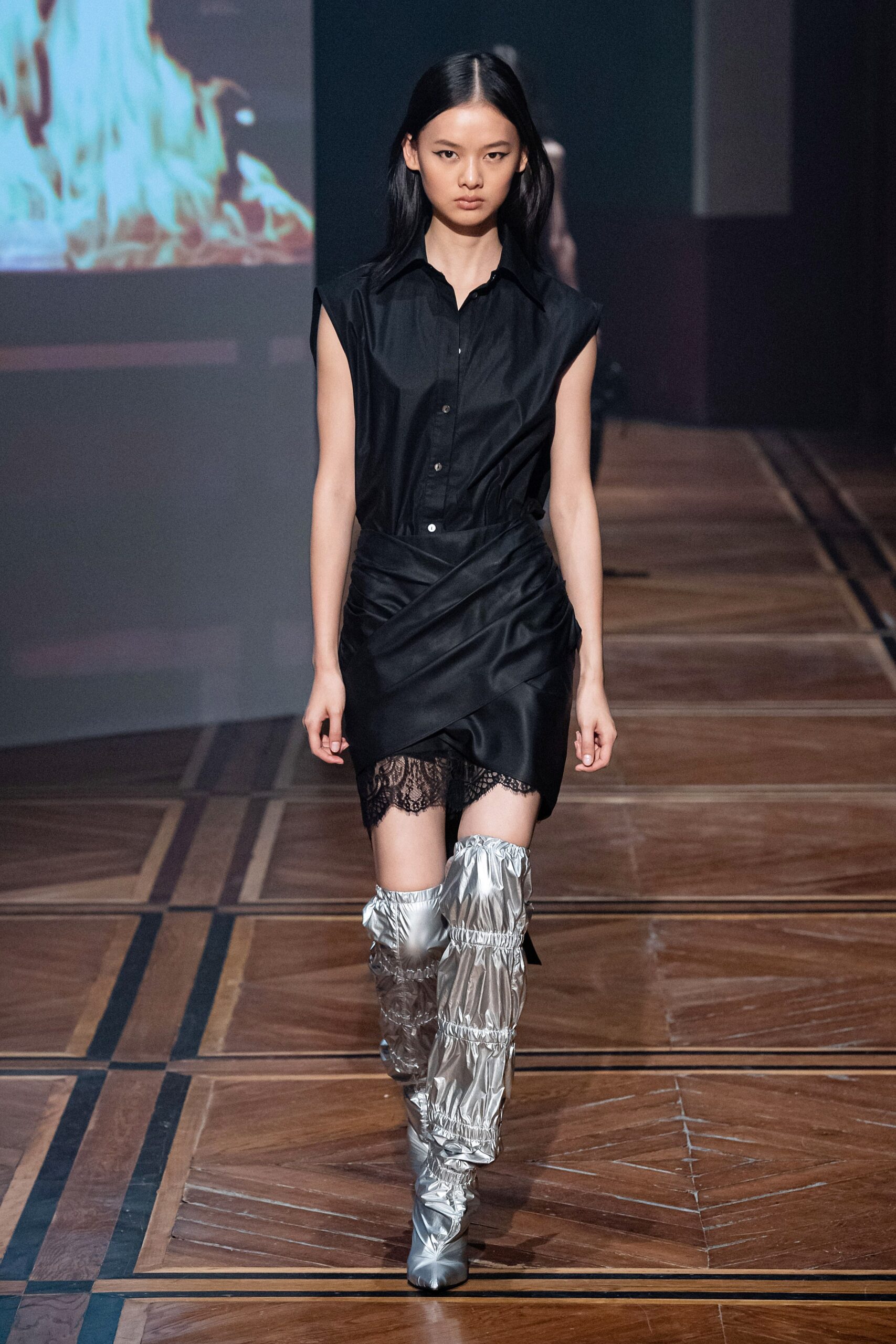 Unravel S/S 20 Look 3