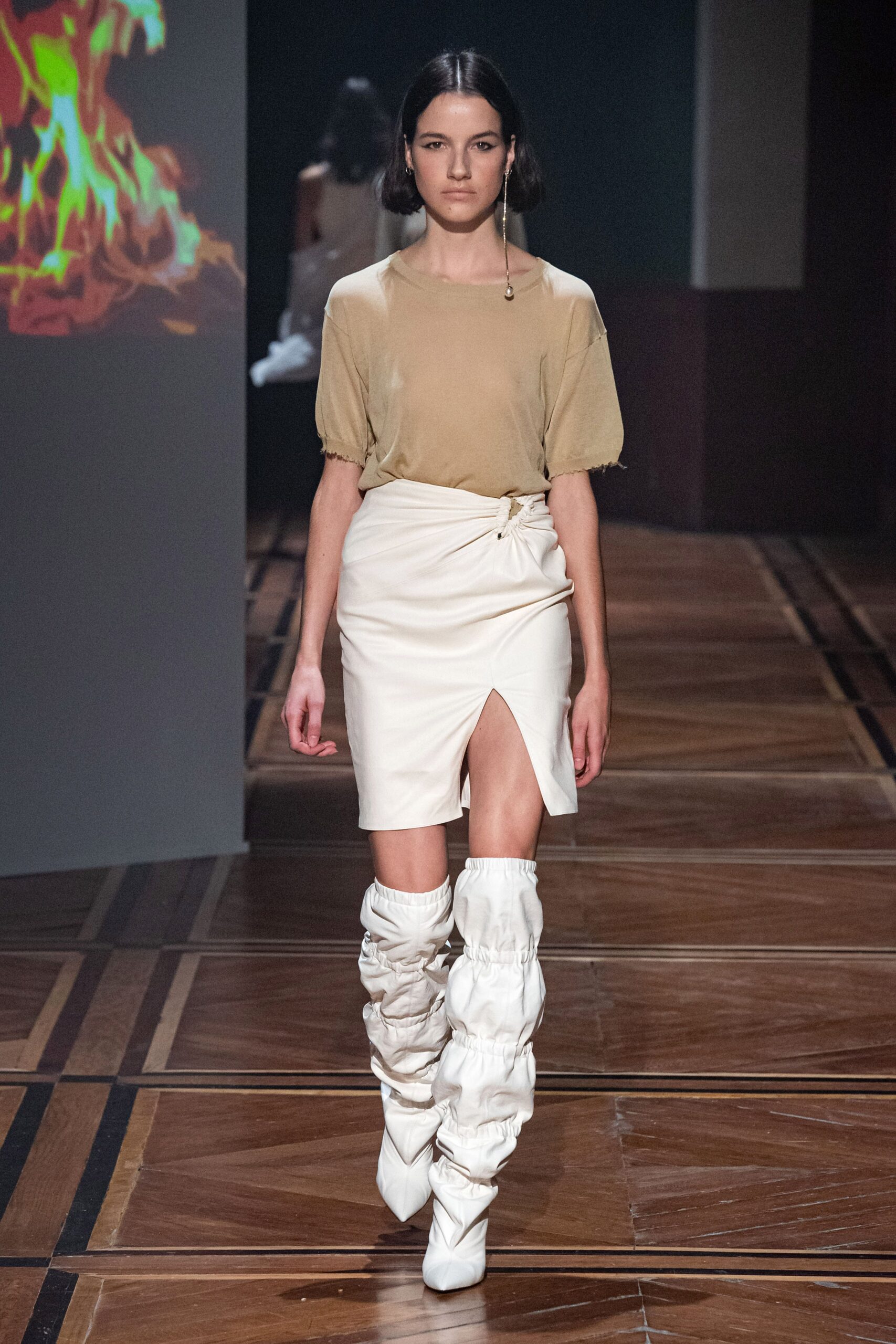 Unravel S/S 20 Look 9