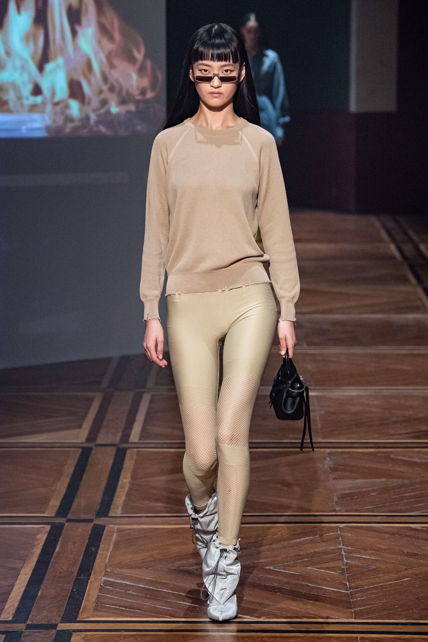 Unravel S/S 20 Look 10