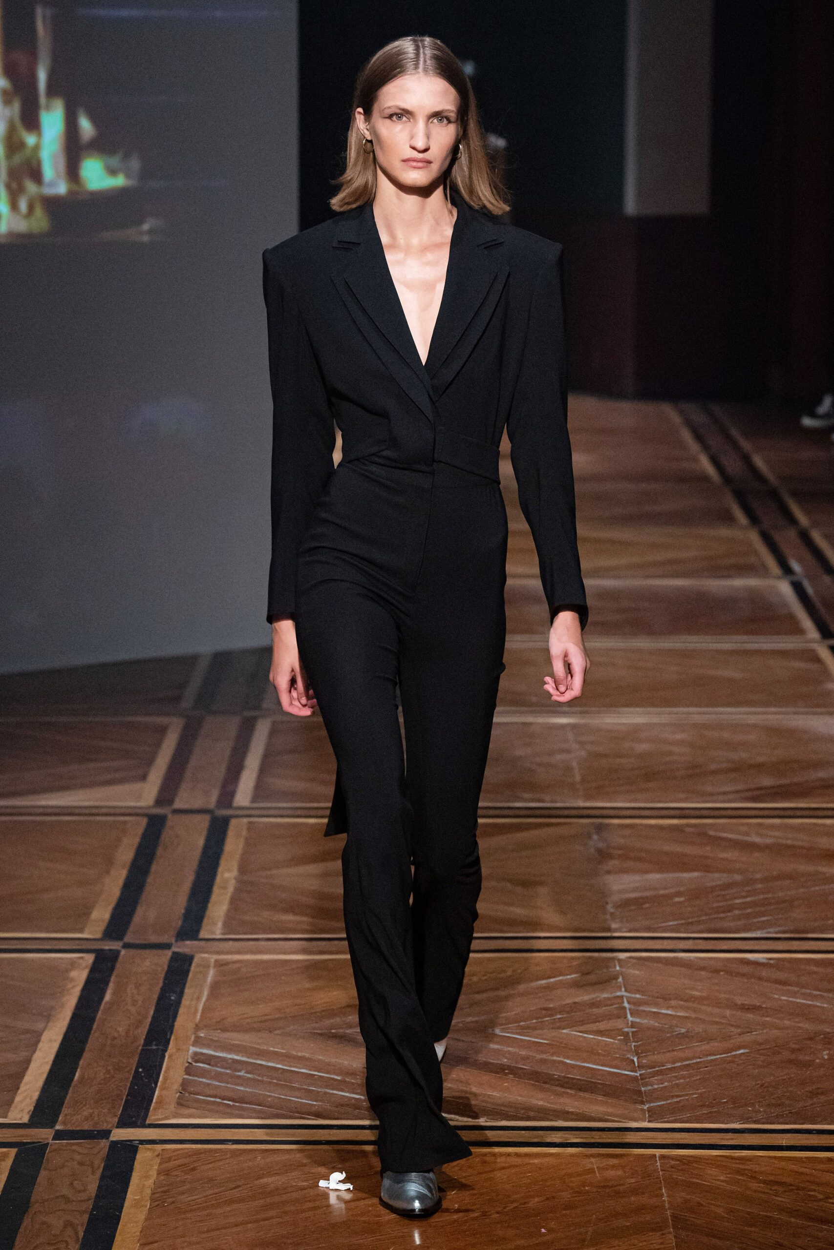 Unravel S/S 20 Look 26