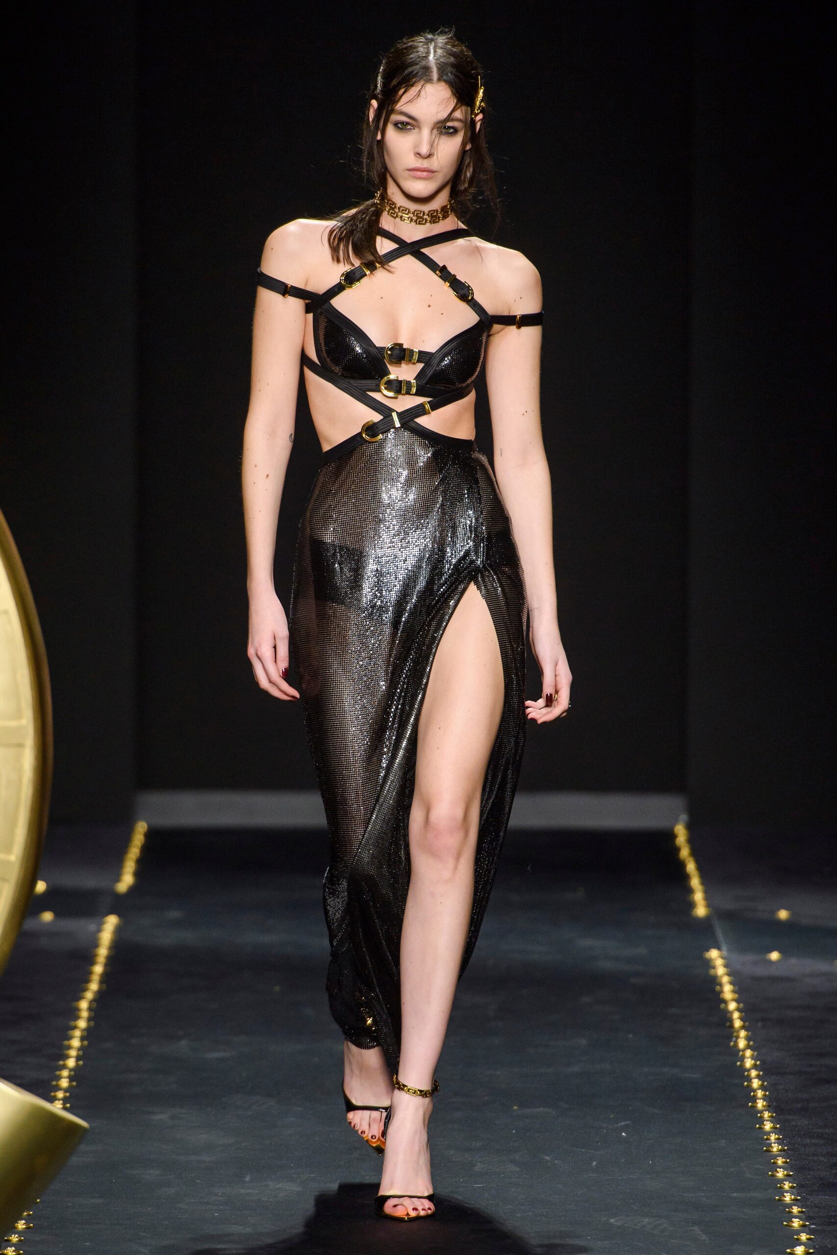 Versace F/W 19 Look 2