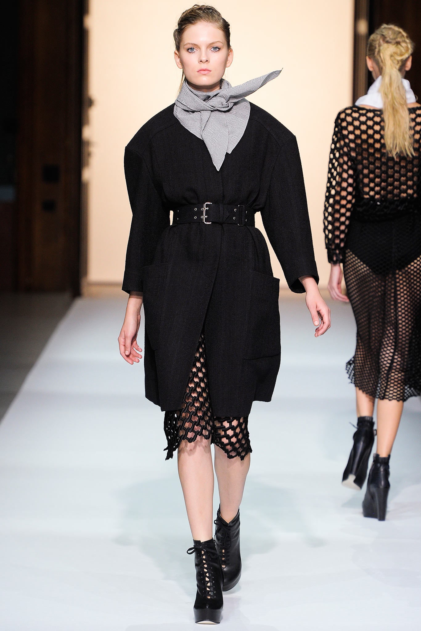 Véronique Leroy S/S 13 Look 6