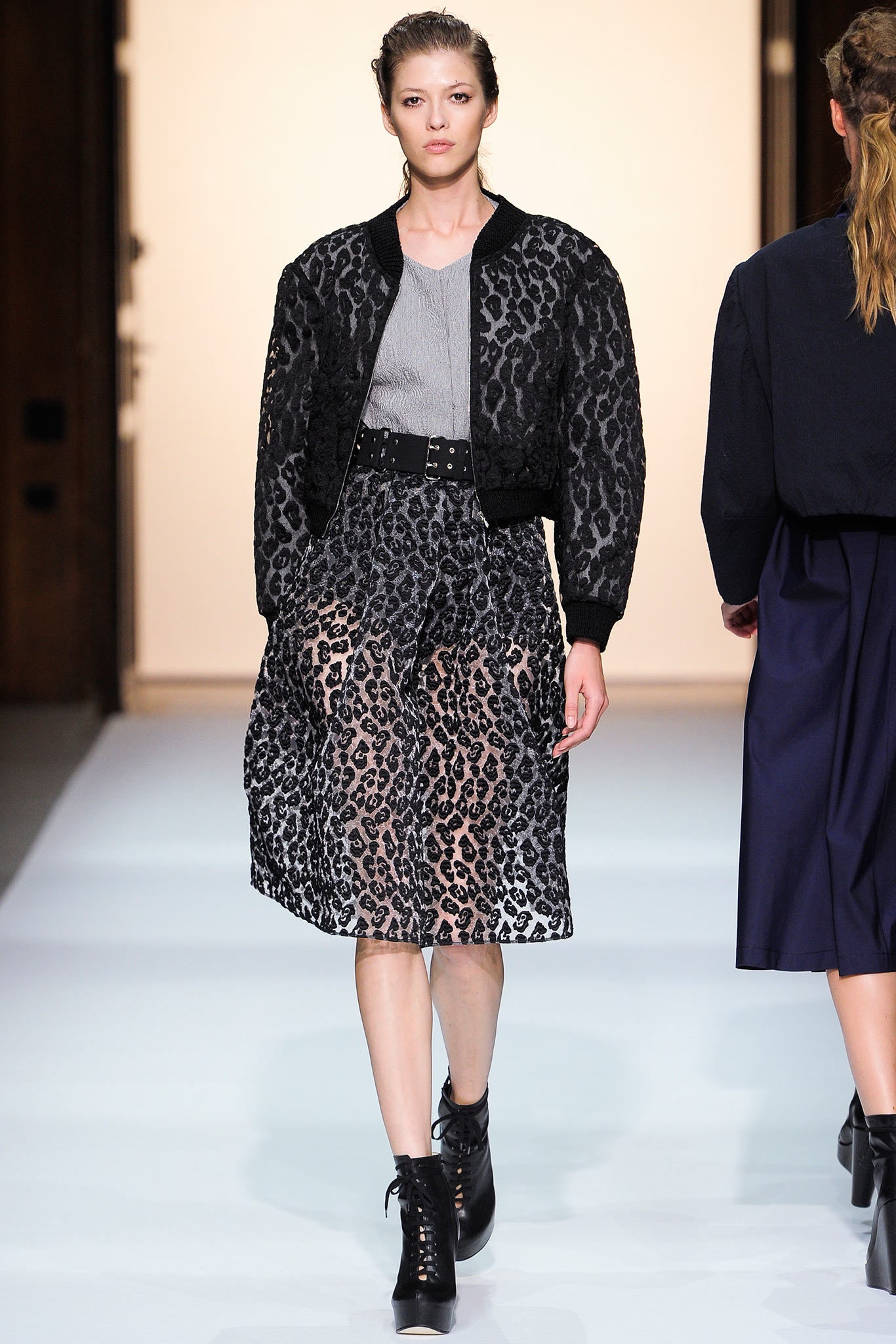 Véronique Leroy S/S 13 Look 9