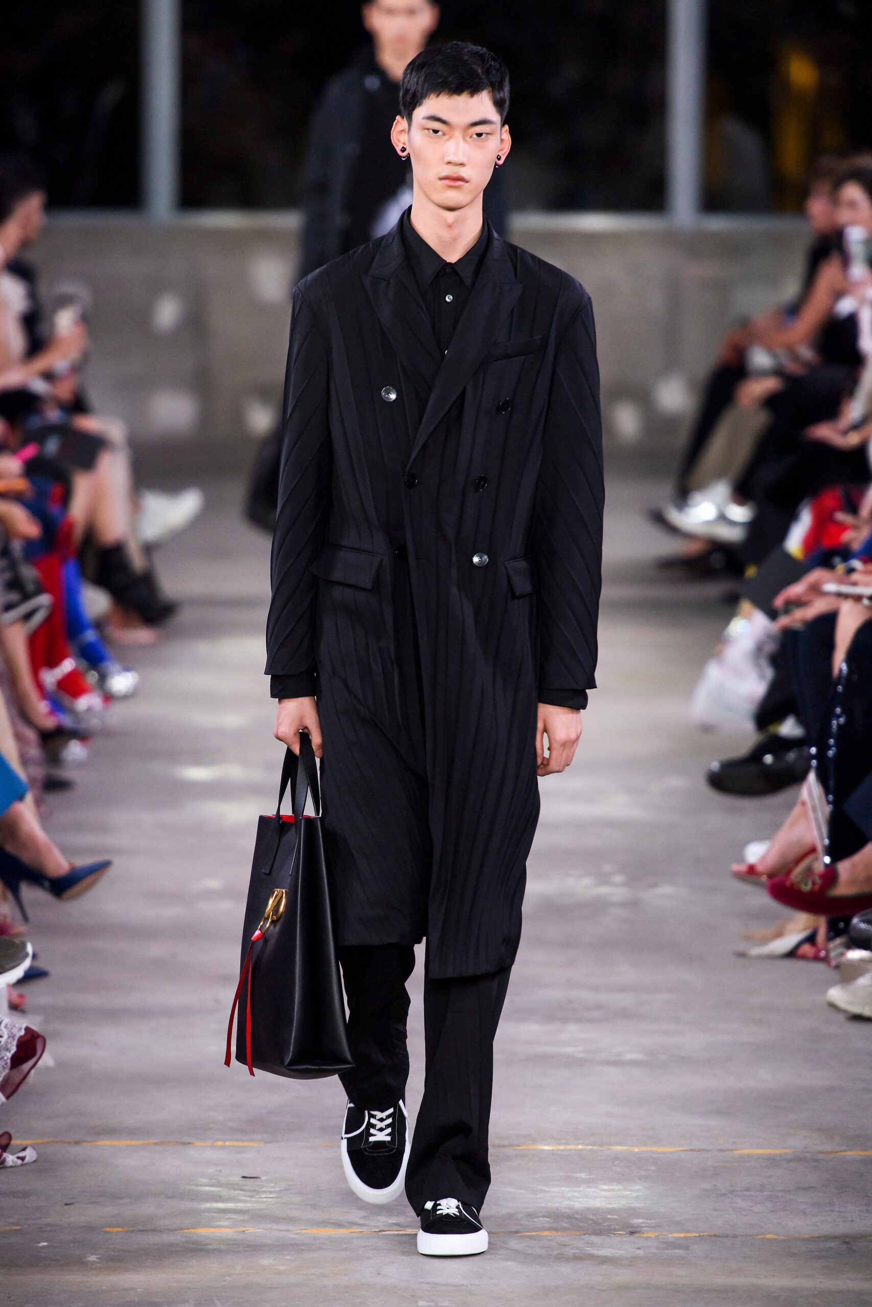 Valentino F/W 19 Look 30