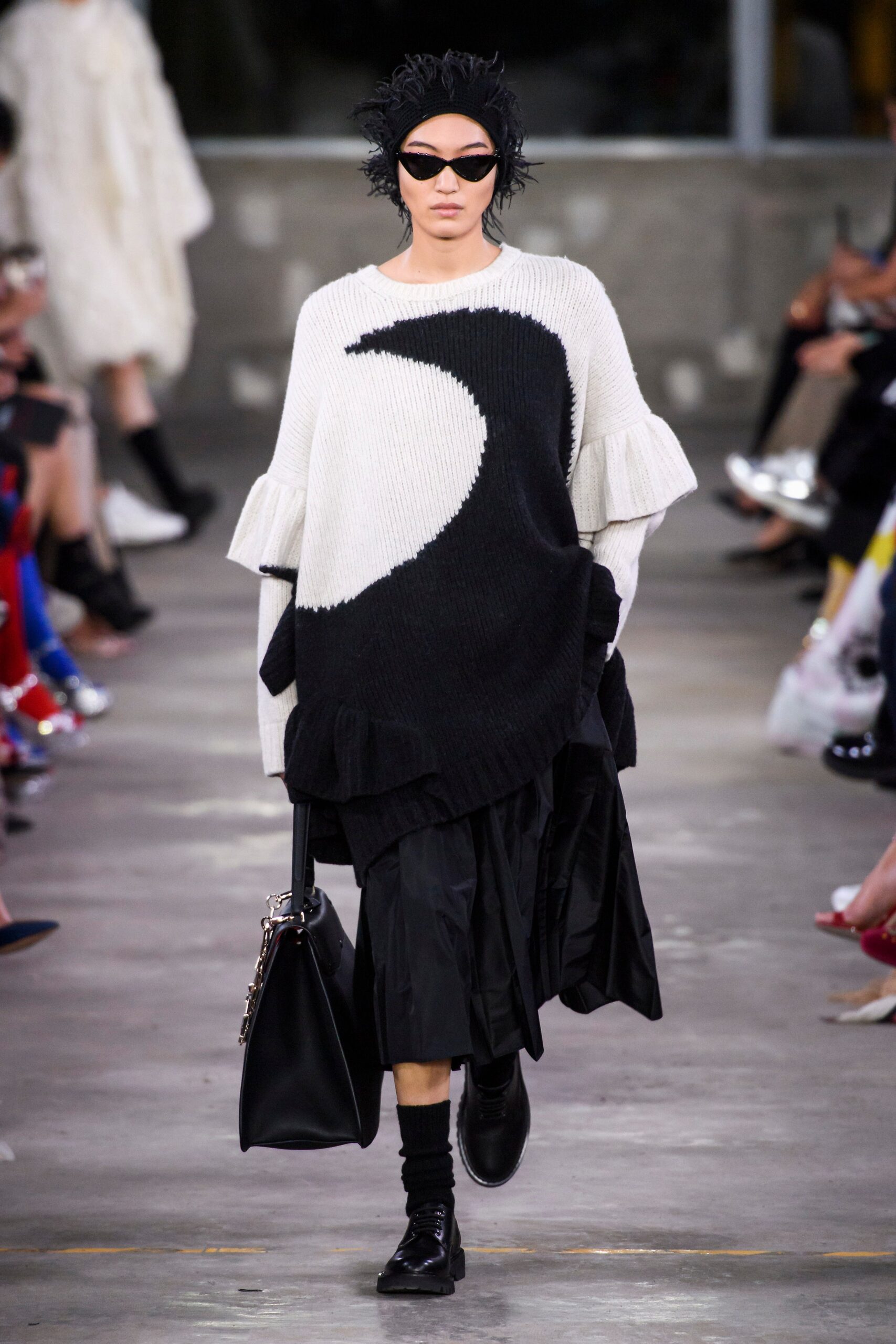 Valentino F/W 19 Look 37