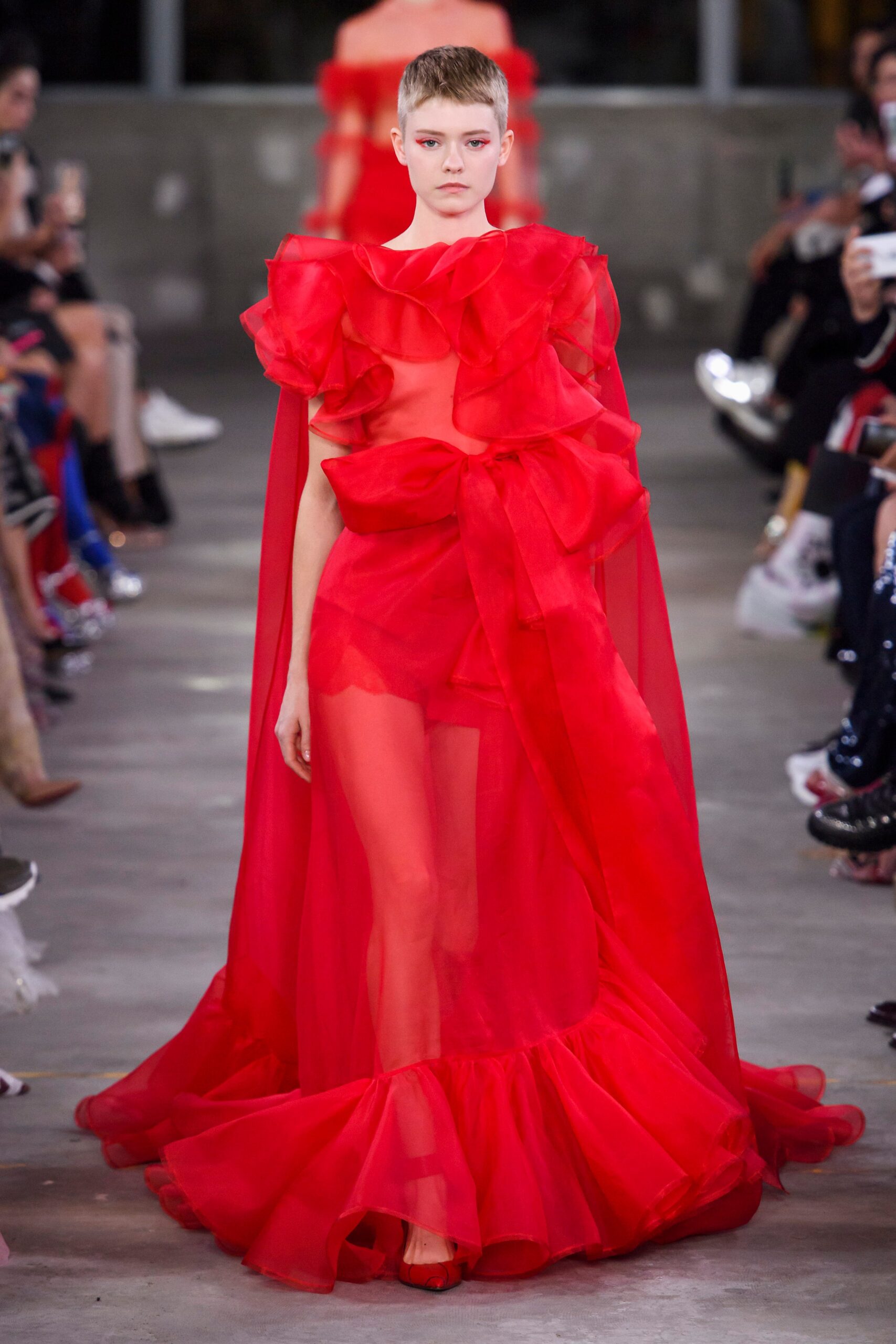 Valentino F/W 19 Look 83