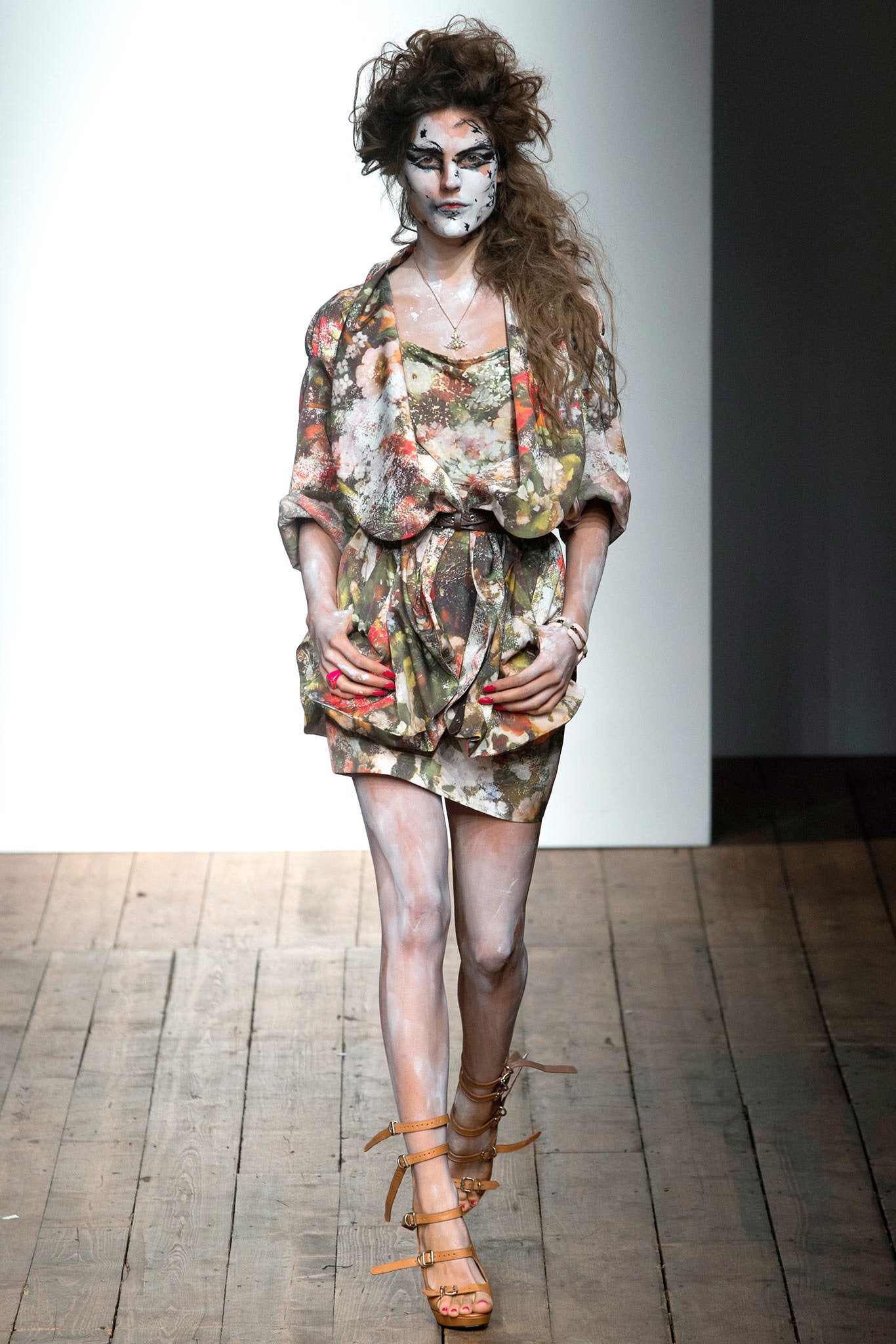 Vivienne Westwood S/S 14 Look 15