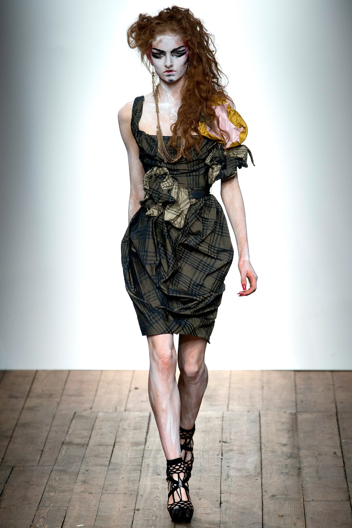 Vivienne Westwood S/S 14 Look 20