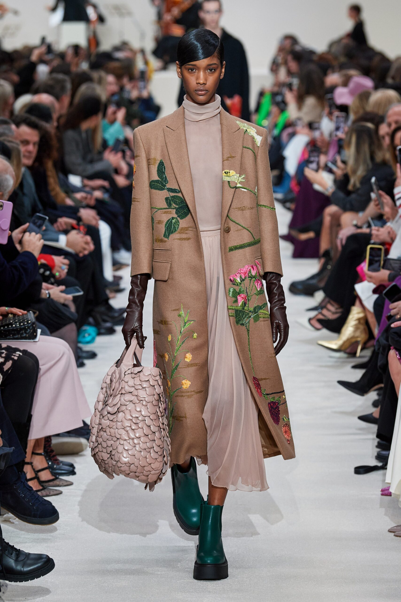 Valentino F/W 20 Look 8