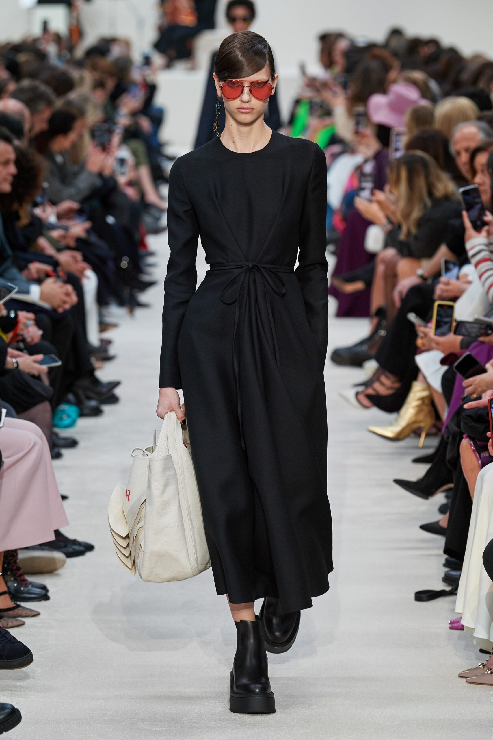 Valentino F/W 20 Look 10