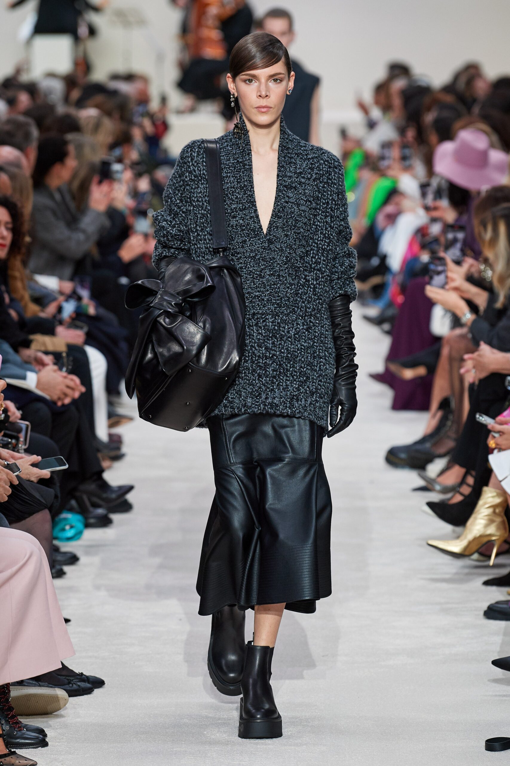Valentino F/W 20 Look 17