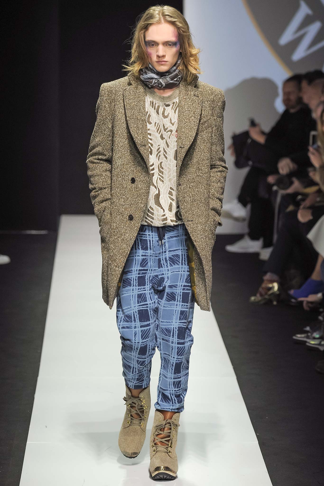 Vivienne Westwood F/W 15 Menswear Look 13