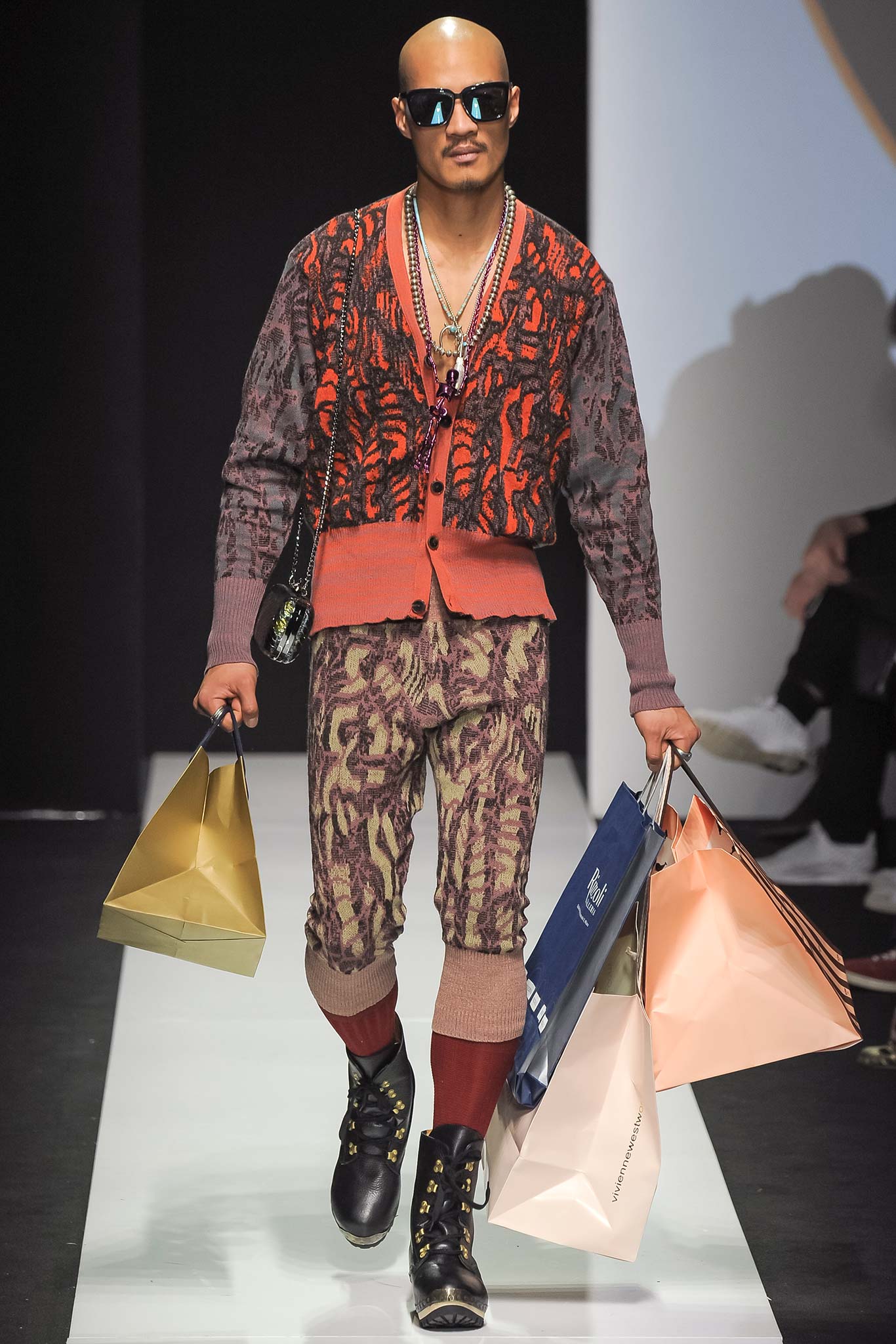 Vivienne Westwood F/W 15 Menswear Look 30