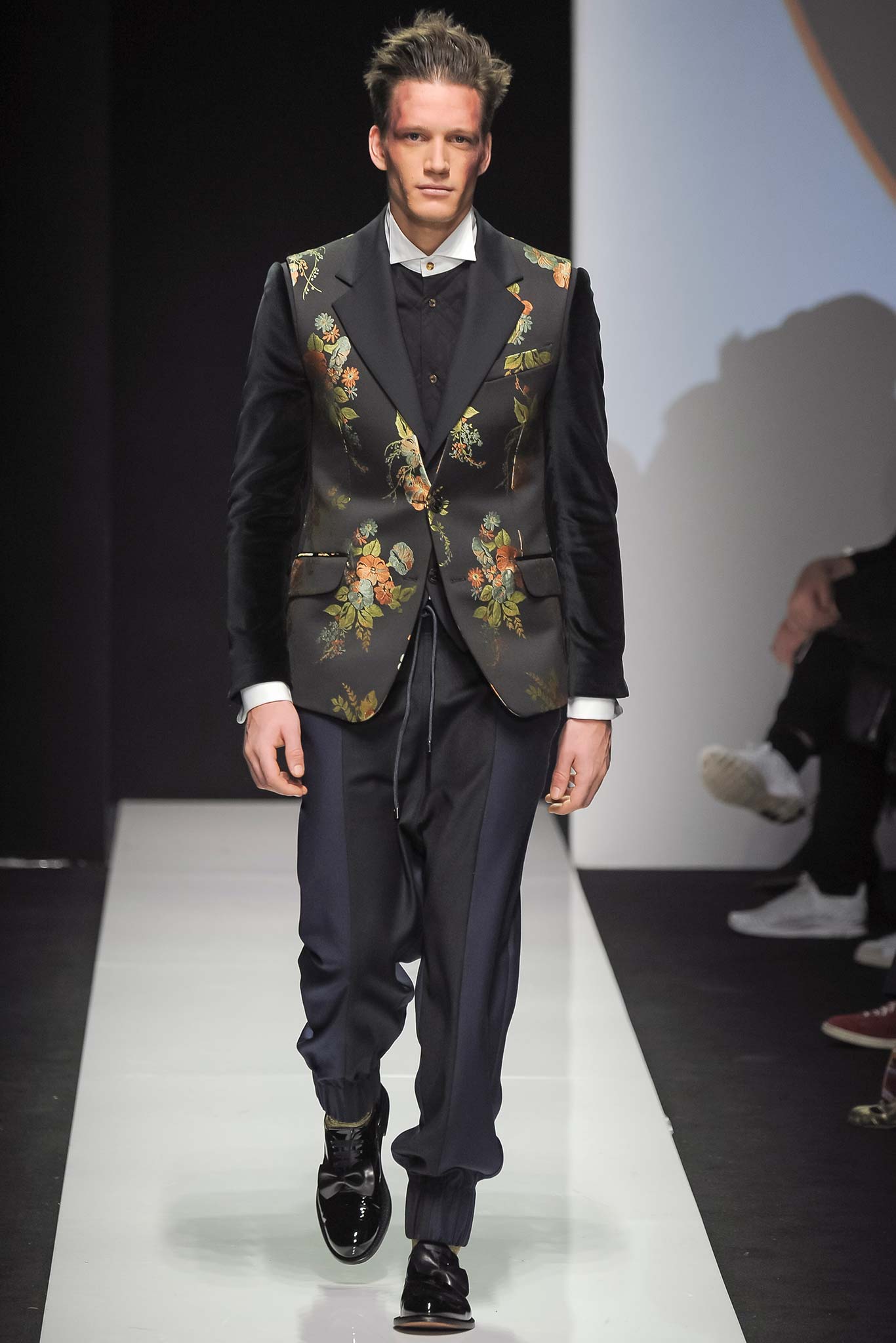 Vivienne Westwood F/W 15 Menswear Look 33