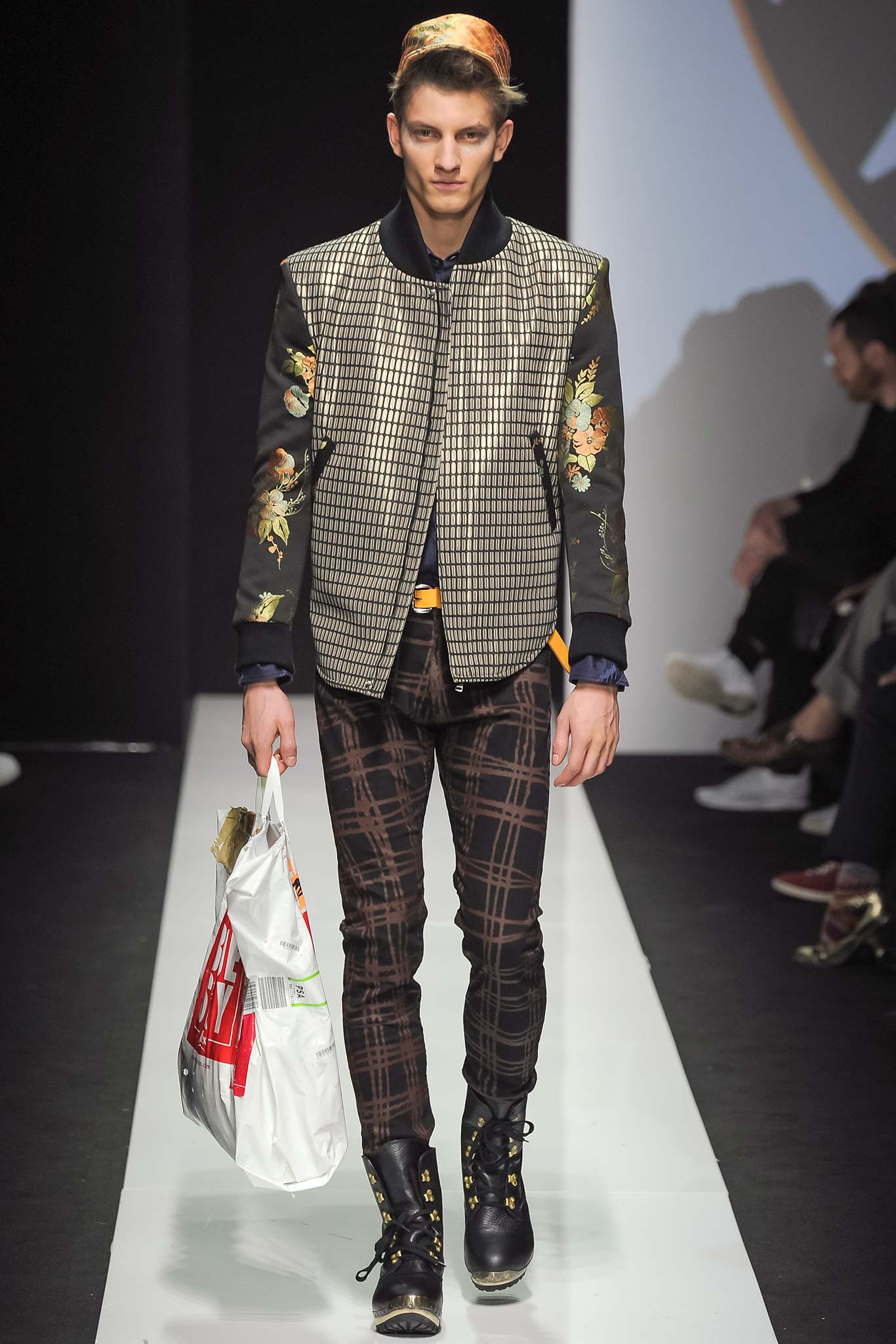 Vivienne Westwood F/W 15 Menswear Look 34