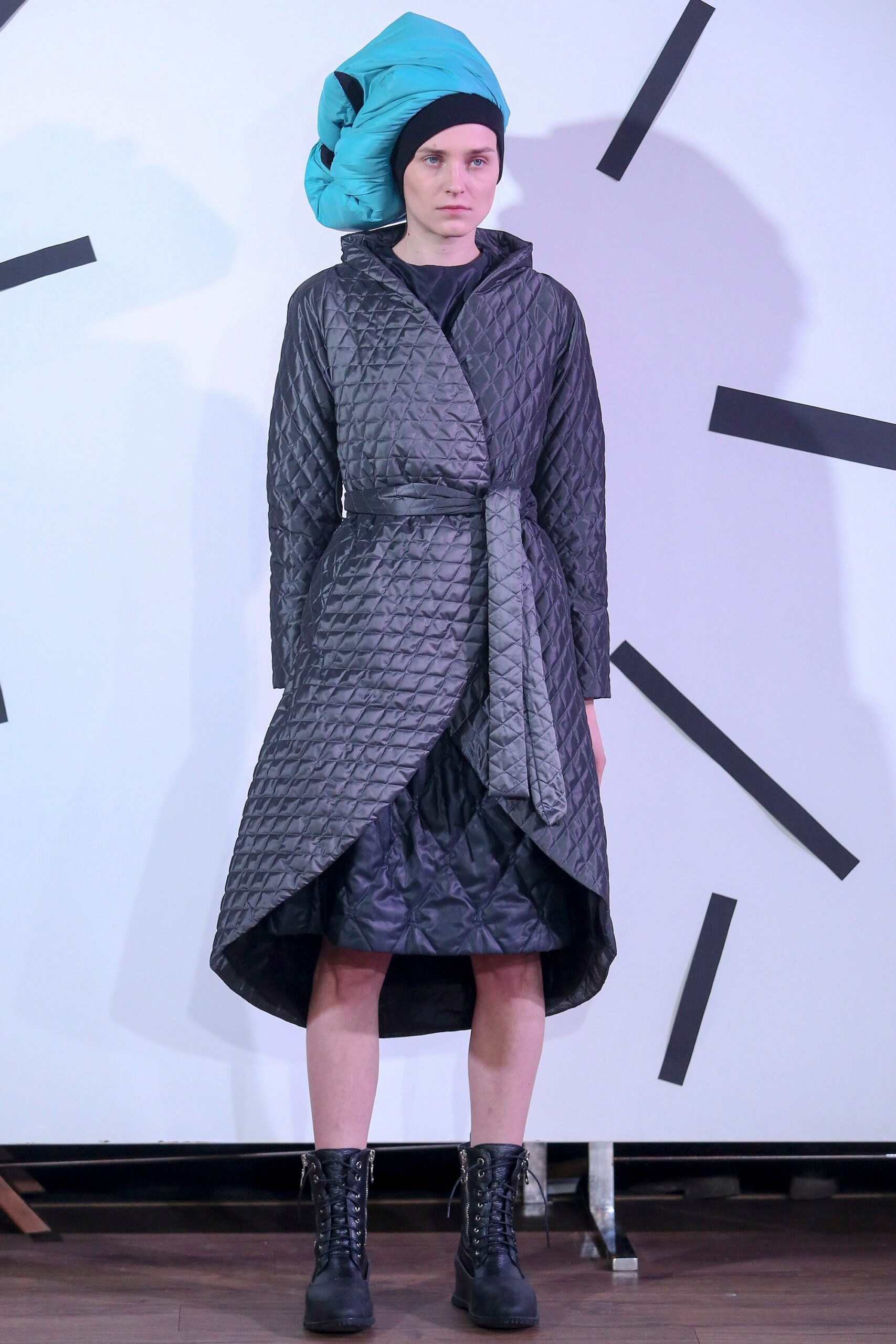 Vozianov Kiev F/W 17 Look 18