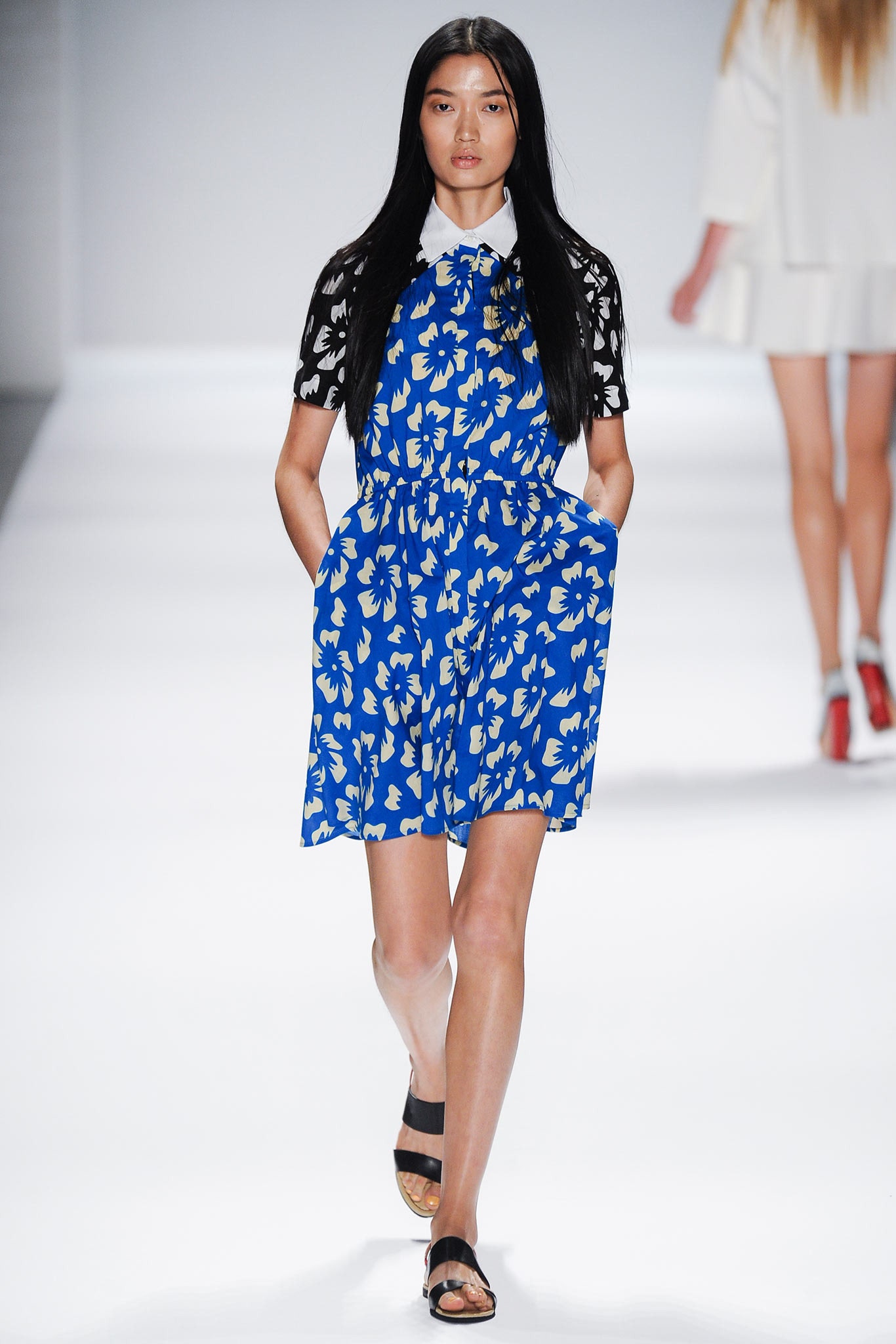 Vivienne Tam S/S 14 Look 4