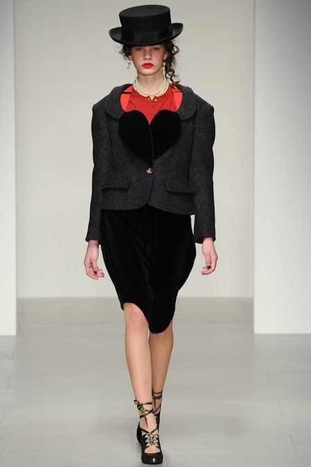 Vivienne Westwood F/W 14 Look 23
