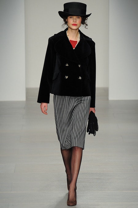 Vivienne Westwood F/W 14 Look 24
