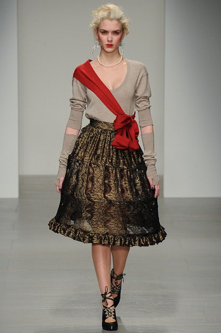 Vivienne Westwood F/W 14 Look 33