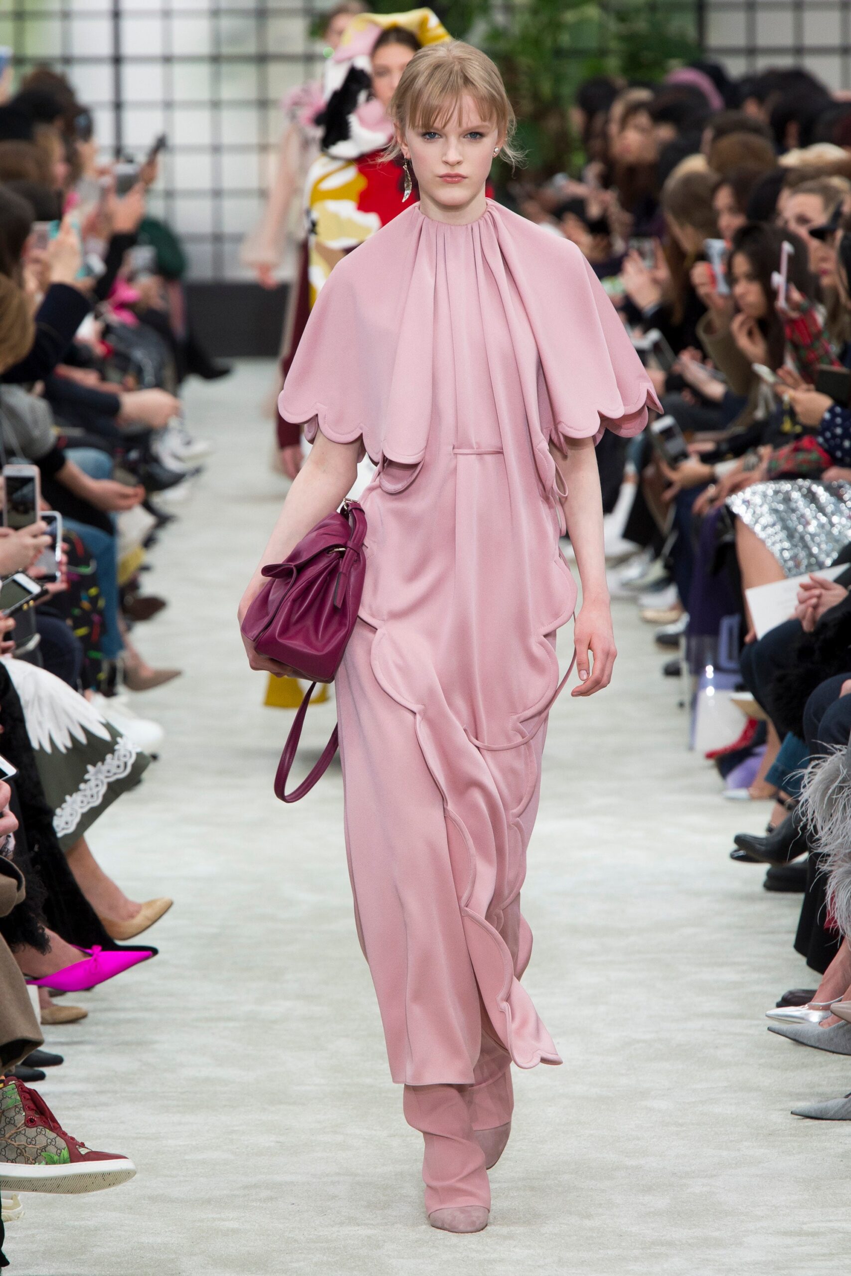 Valentino F/W 18 Look 9