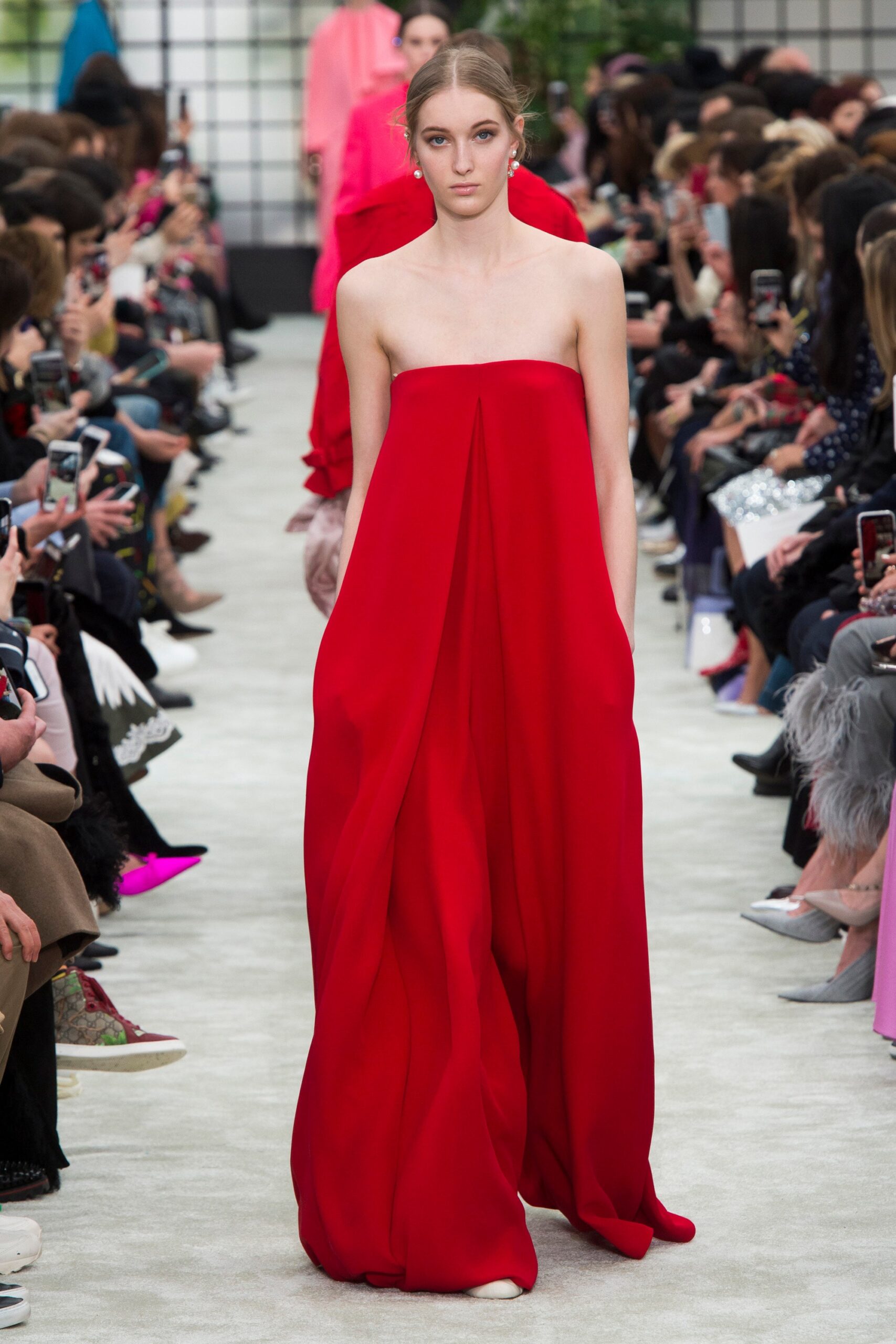 Valentino F/W 18 Look 14