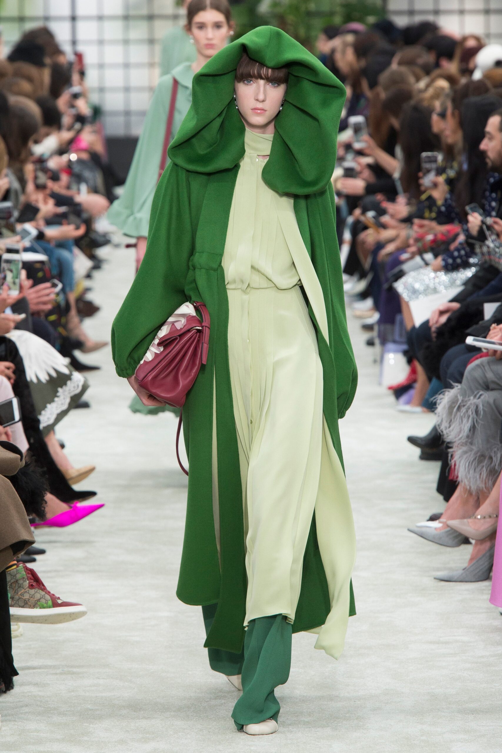 Valentino F/W 18 Look 21