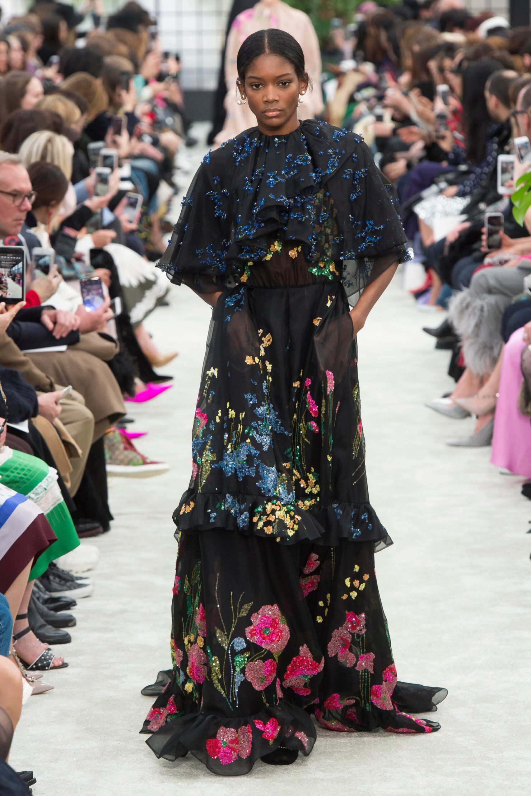 Valentino F/W 18 Look 27