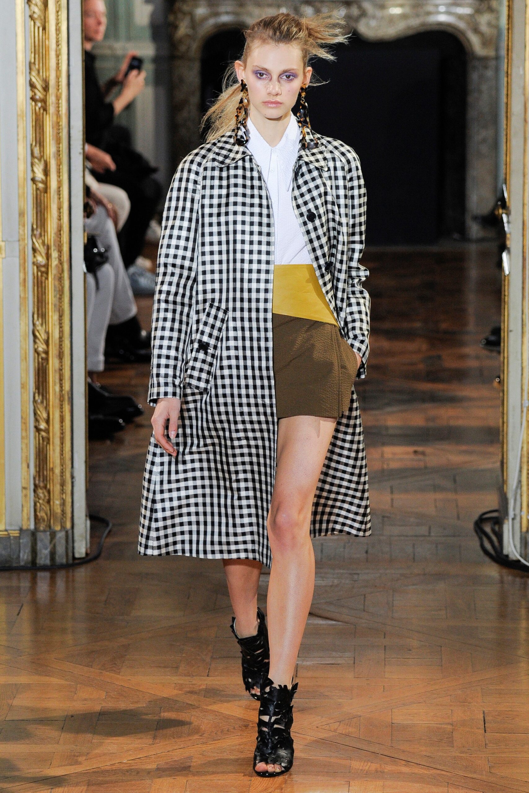 Véronique Leroy Spring 2016 Ready-to-Wear