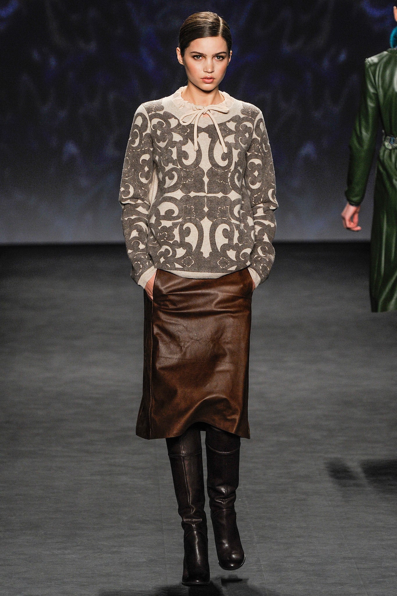Vivienne Tam F/W 14 Look 4