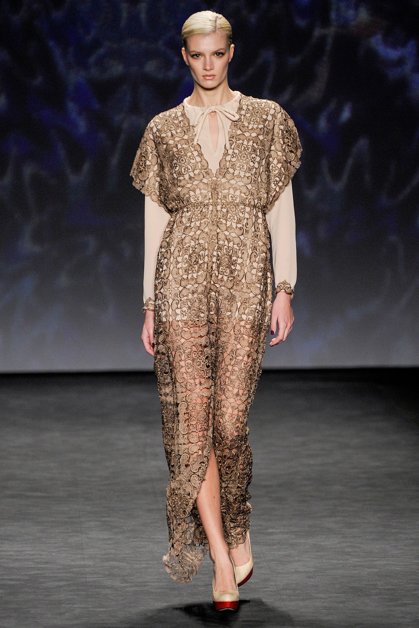 Vivienne Tam F/W 14 Look 8