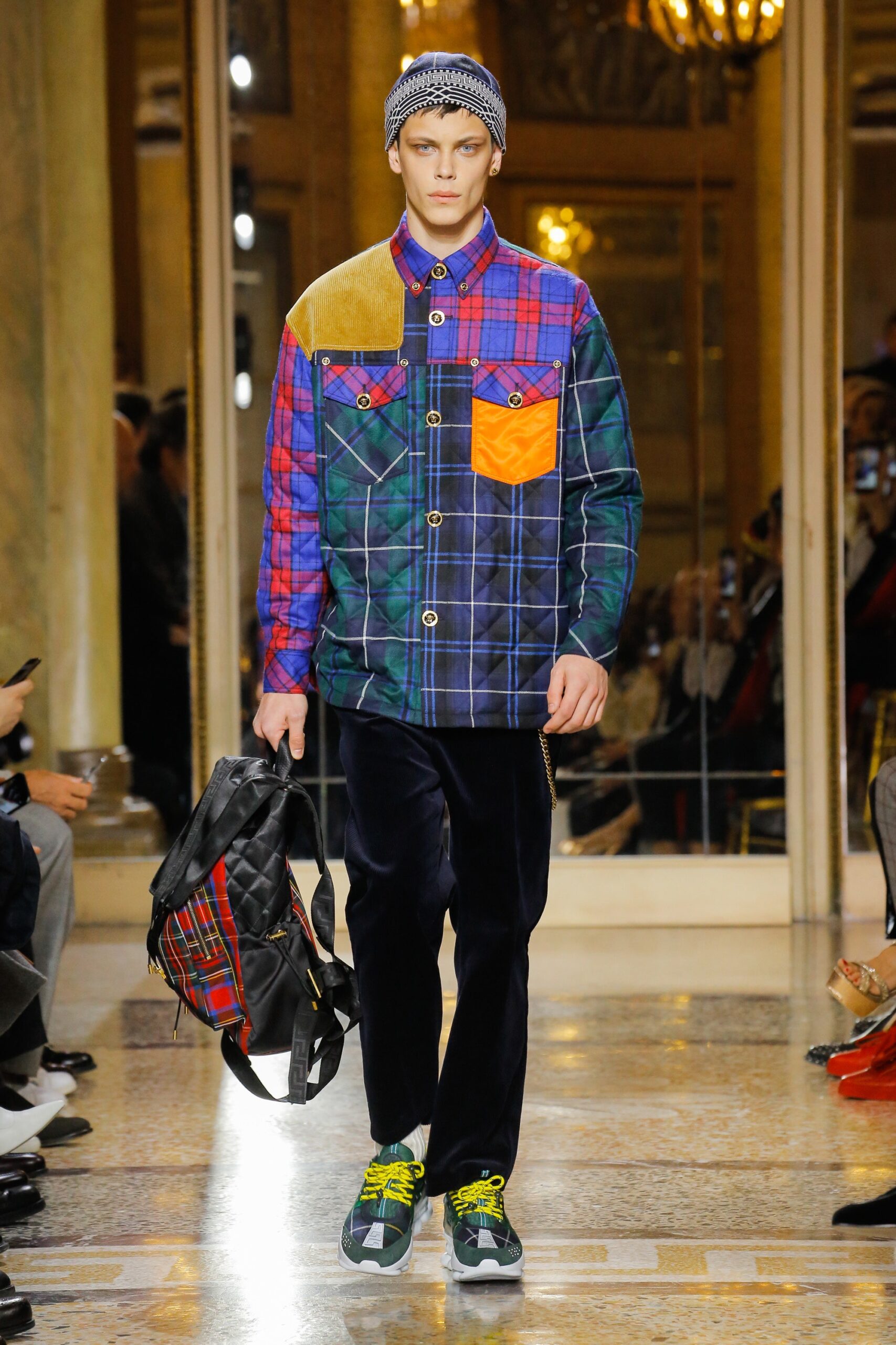 Versace F/W 18 Menswear Look 3