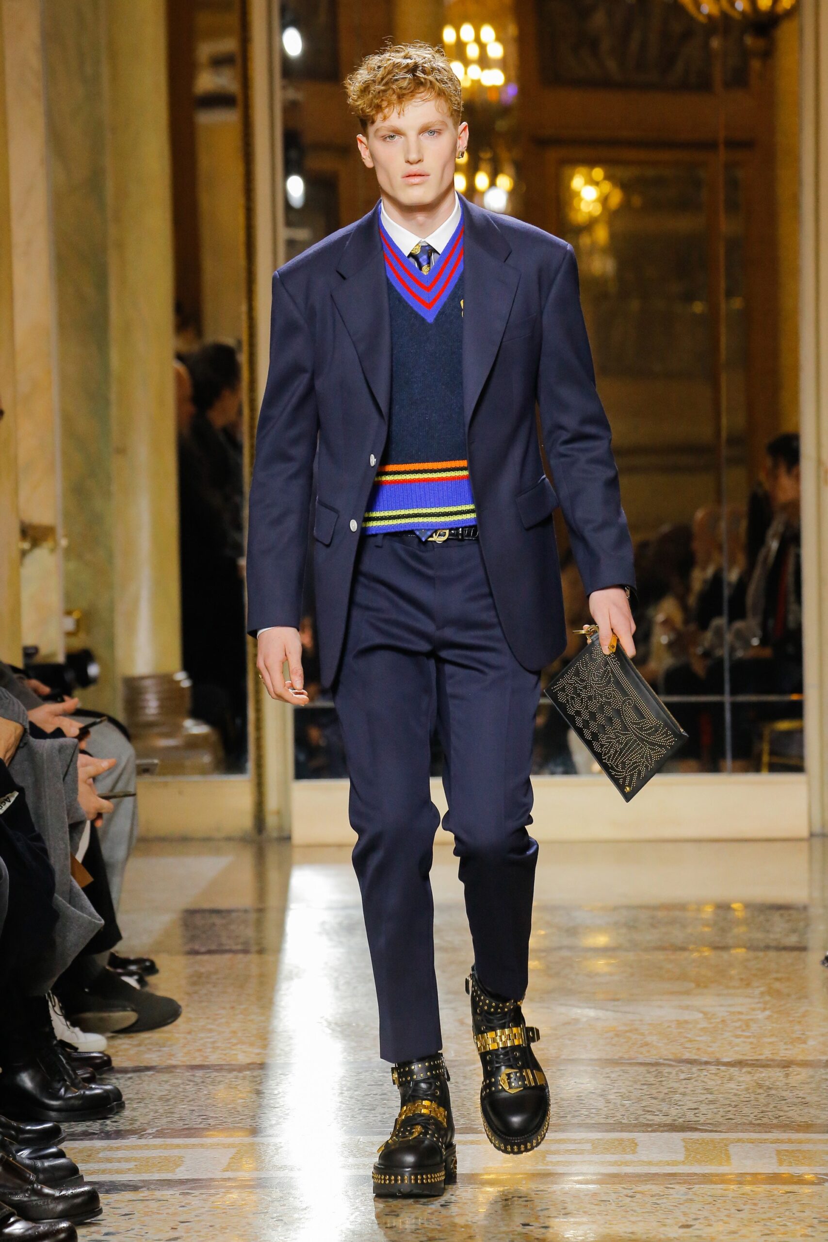 Versace F/W 18 Menswear Look 5