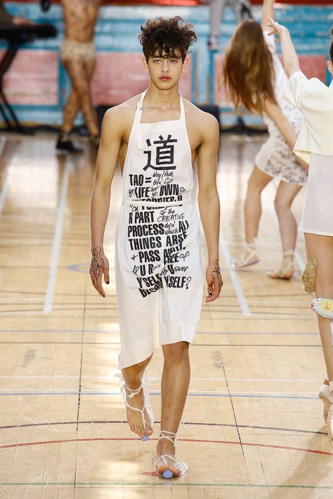 Vivienne Westwood S/S 18 Menswear Look 1
