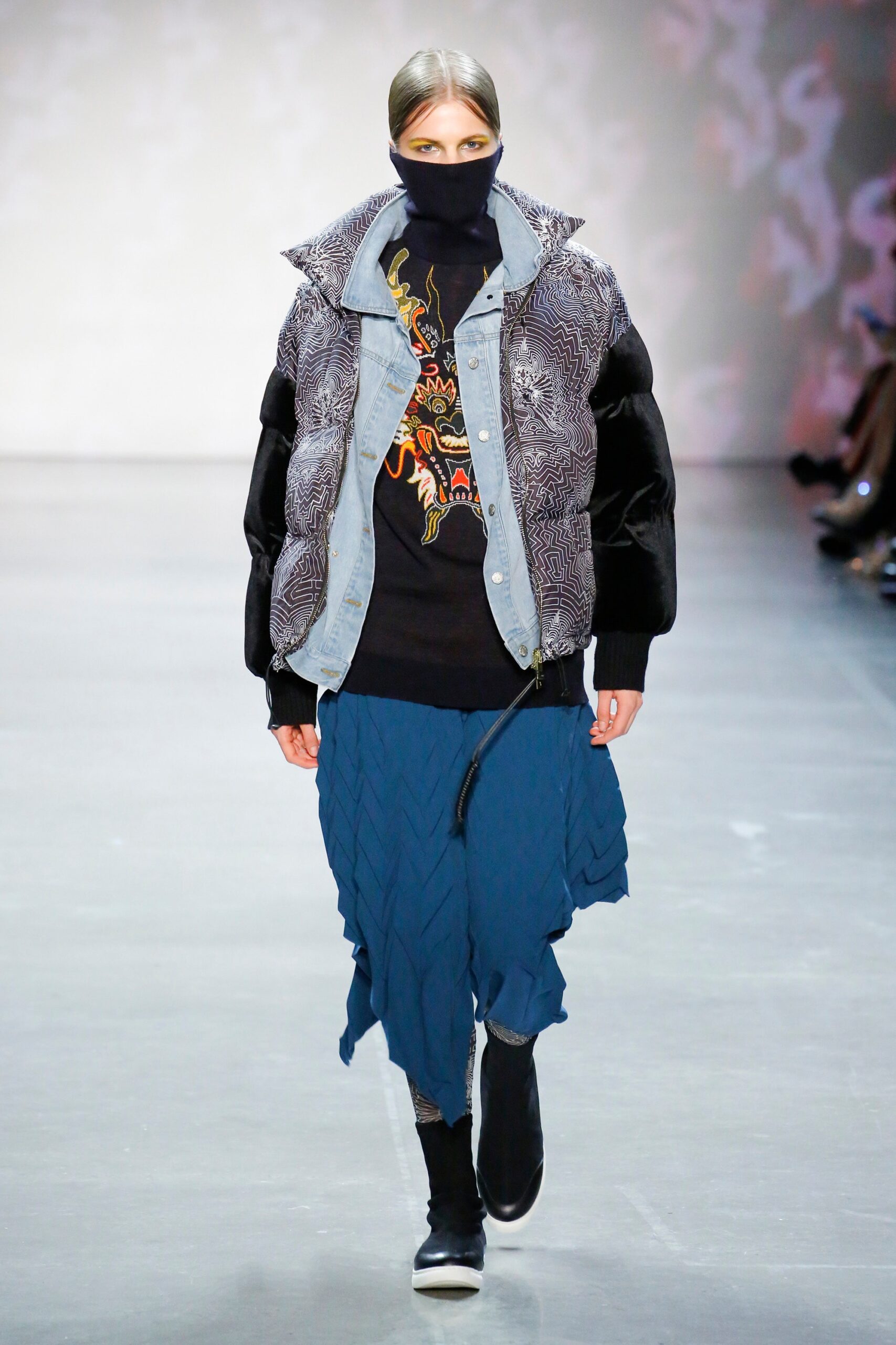 Vivienne Tam Fall 2018 Ready-to-Wear