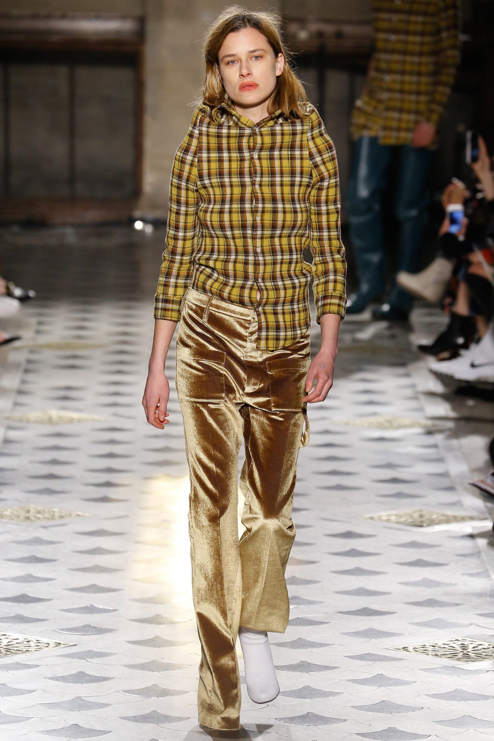 Vetements F/W 16 Look 20