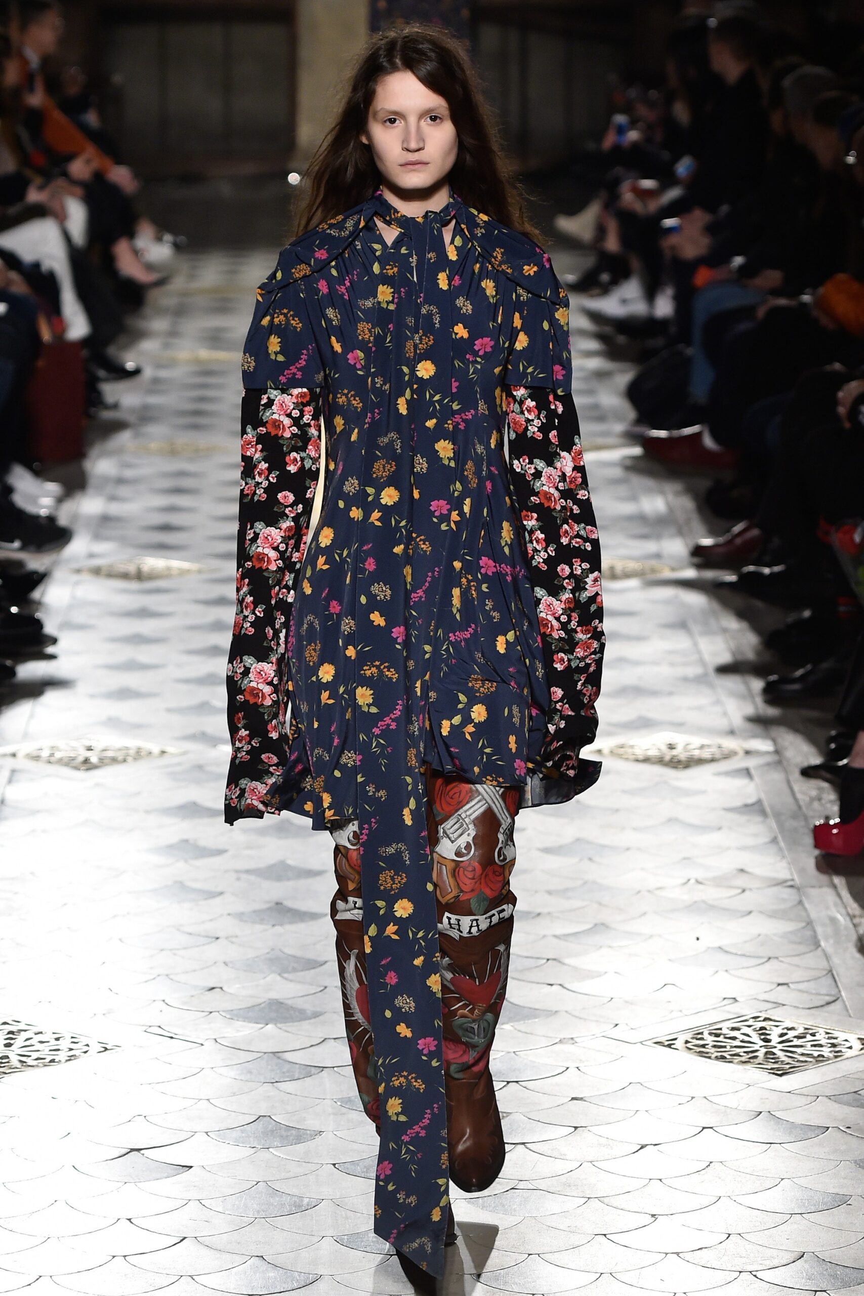 Vetements F/W 16 Look 38