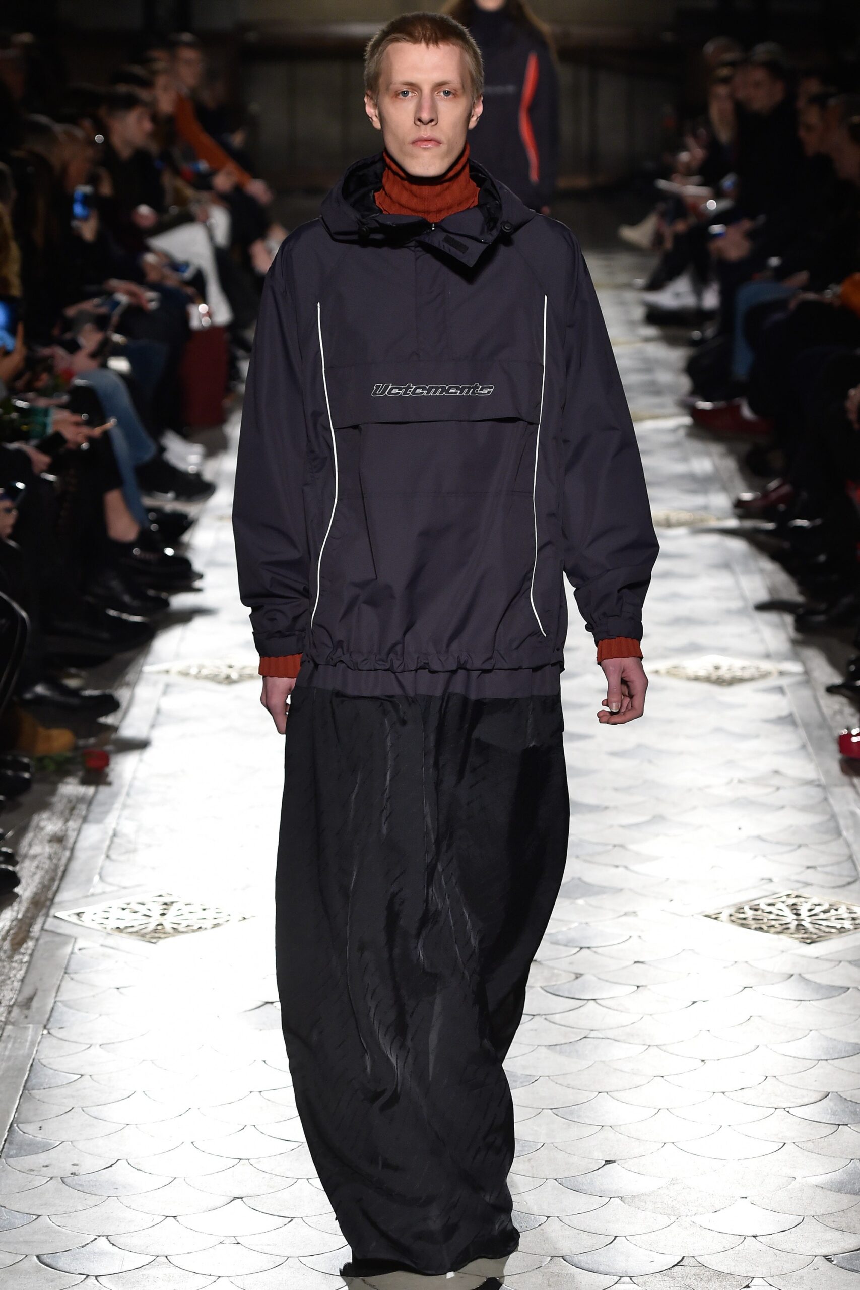 Vetements F/W 16 Look 46