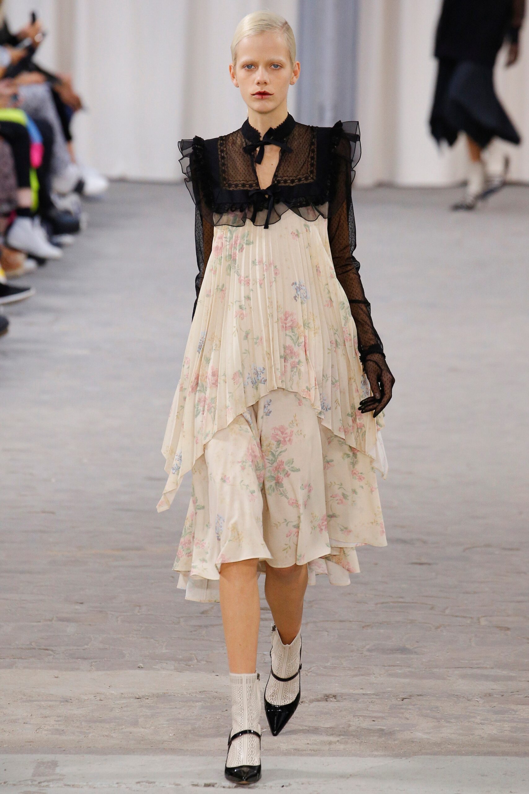 Veronique Branquinho S/S 17 Look 2