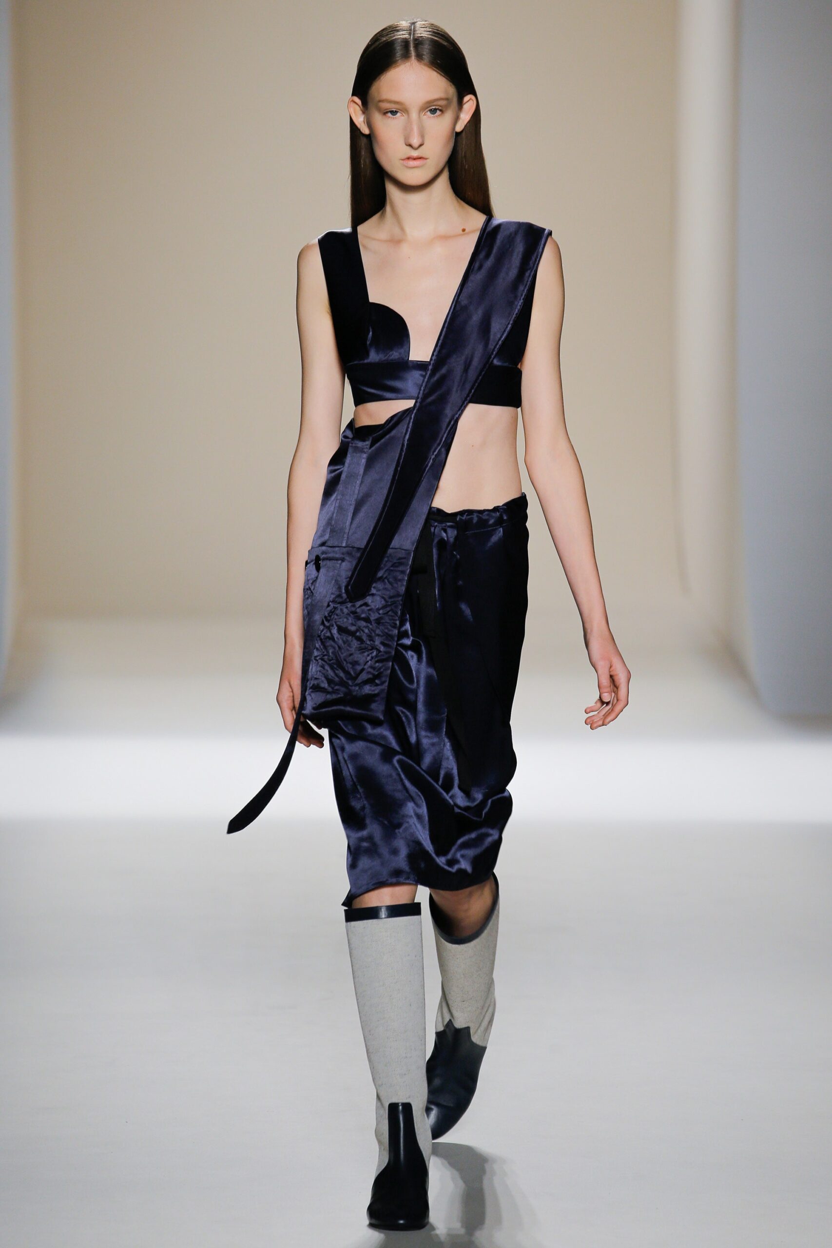 Victoria Beckham S/S 17 Look 14