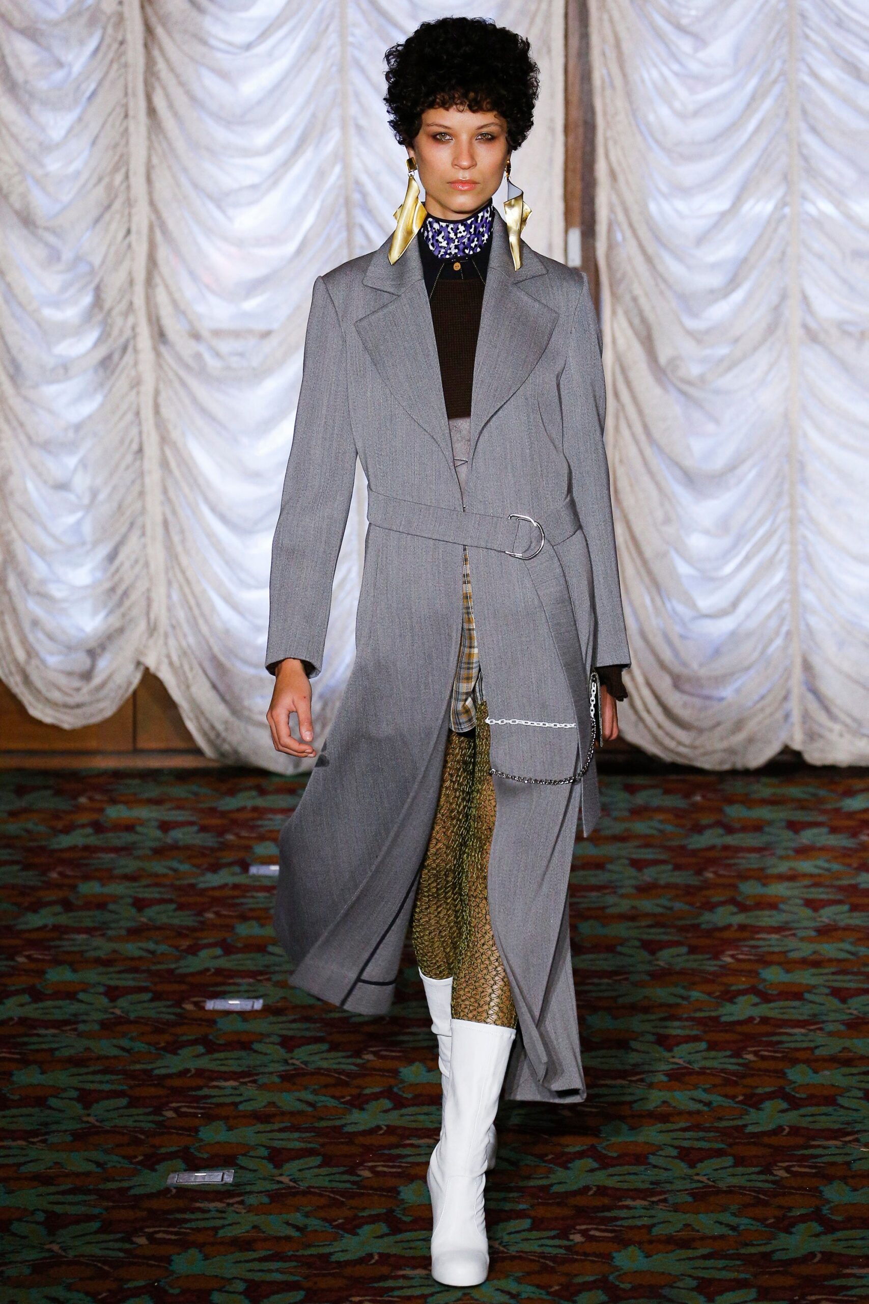 Véronique Leroy F/W 16 Look 15