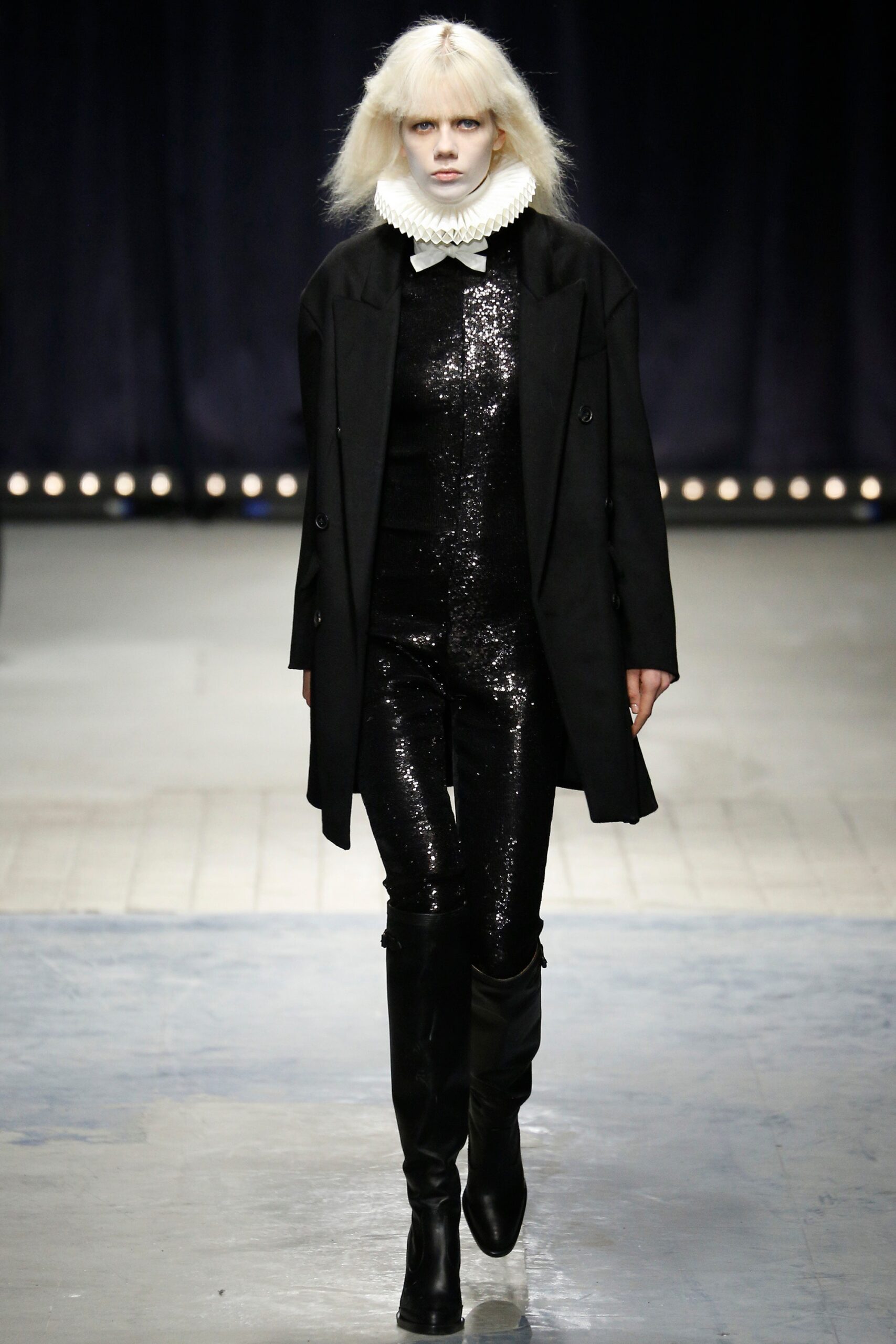 Veronique Branquinho F/W 16 Look 4