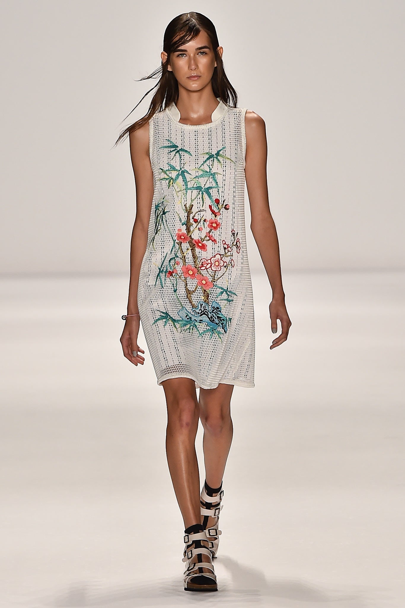 Vivienne Tam S/S 15 Look 4