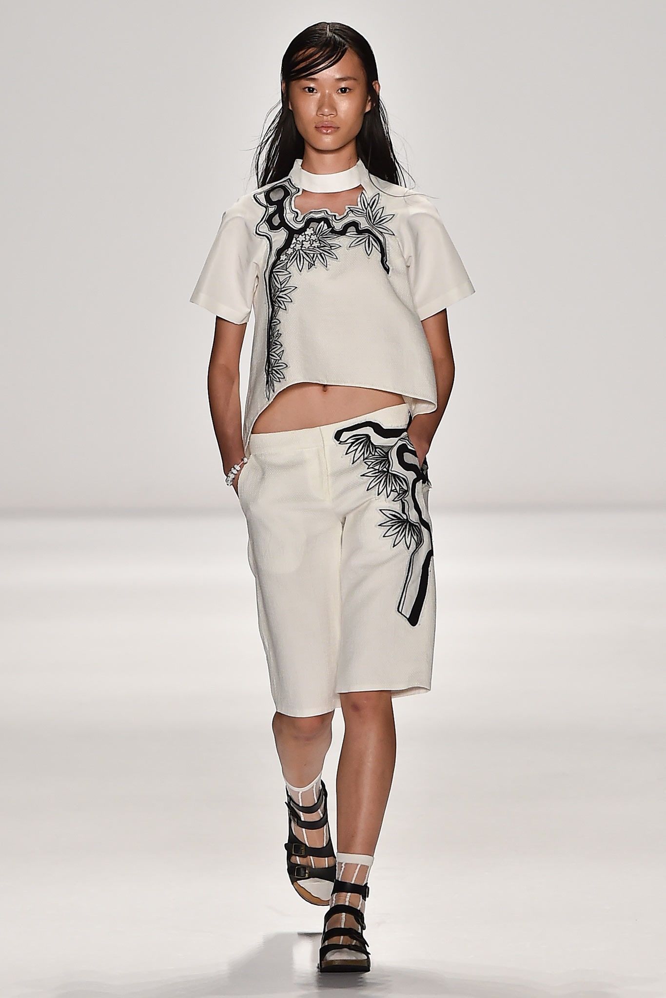 Vivienne Tam S/S 15 Look 20